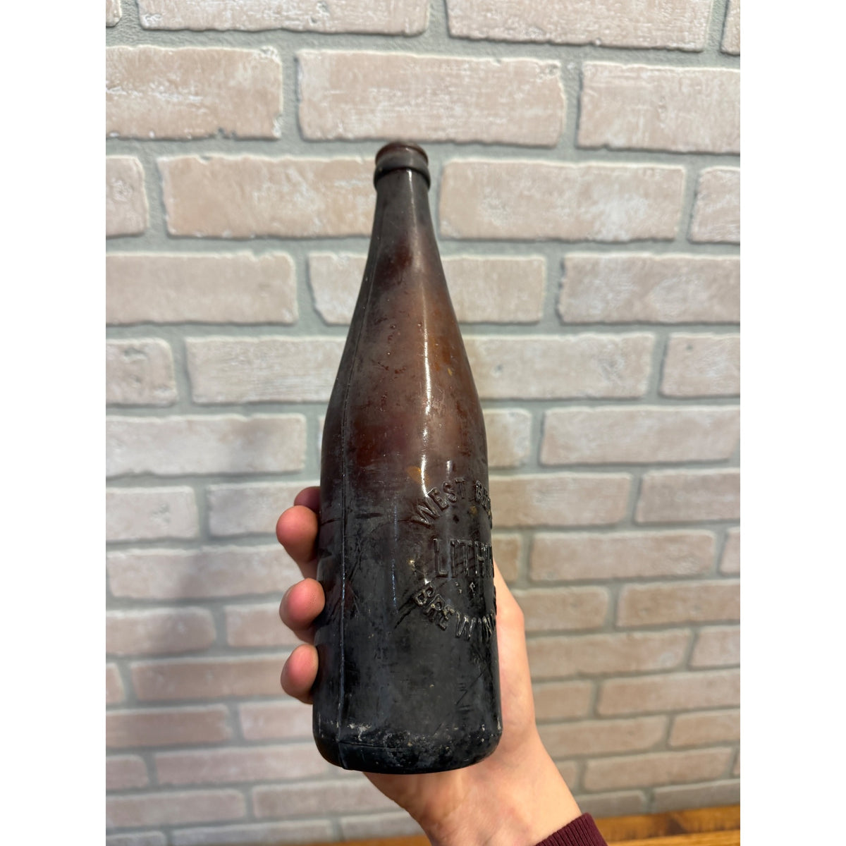Pre Prohibition West Bend Lithia Company Beer Bottle Wisconsin WI Embossed