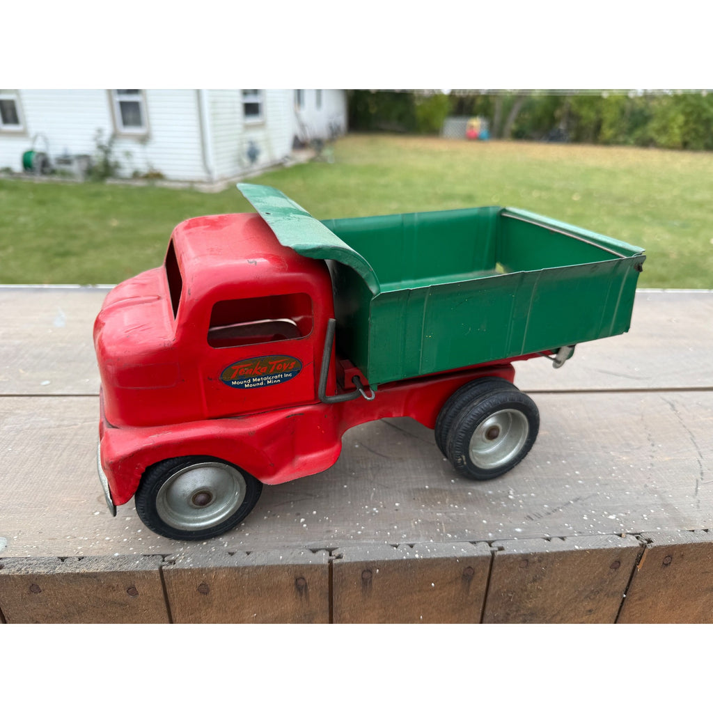 Vintage Tonka Mound Metalcraft 1949 Dump Truck Green & Red Pressed Steel Toy