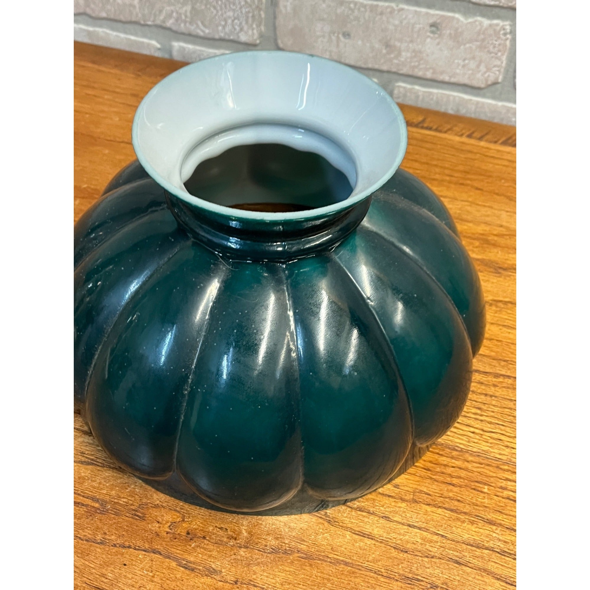 10" Fitter Aladdin Emerald Green Cased Glass Melon Student Lamp Light Shade