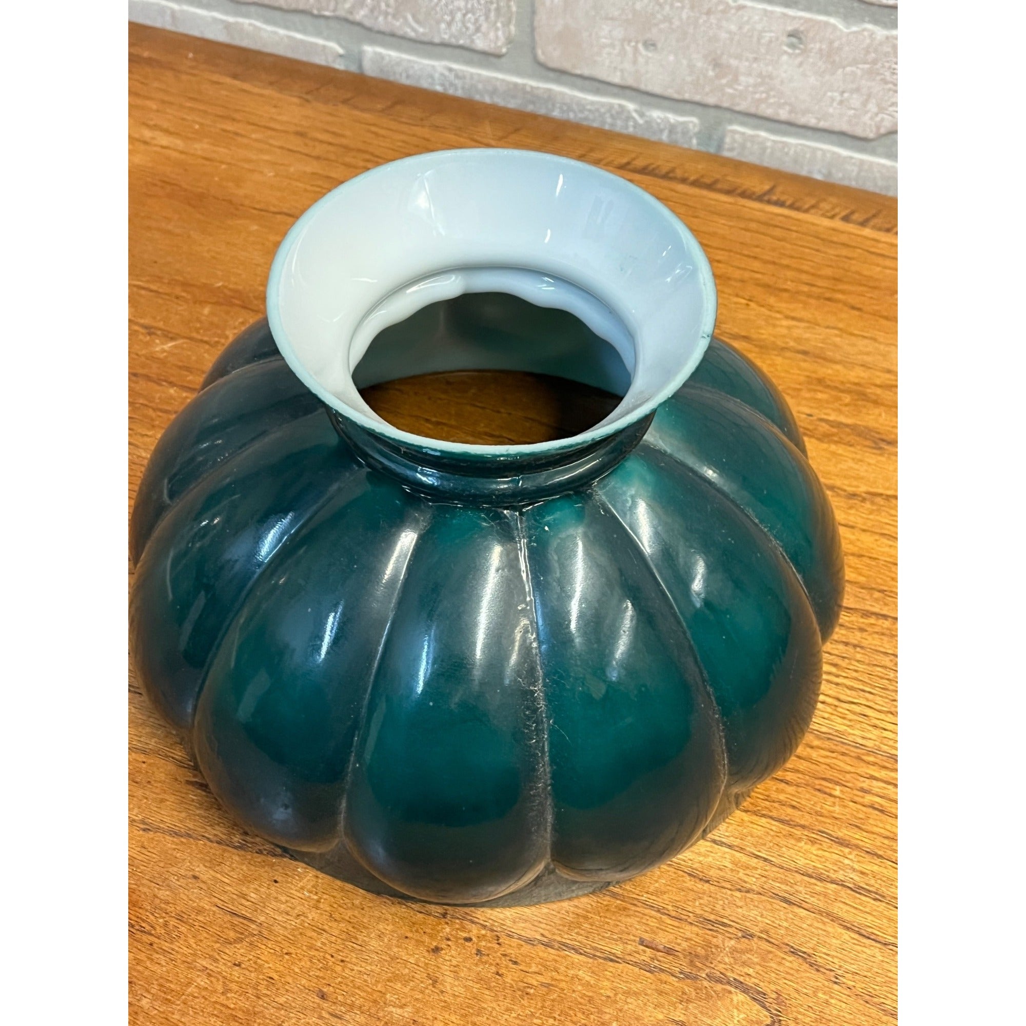 10" Fitter Aladdin Emerald Green Cased Glass Melon Student Lamp Light Shade