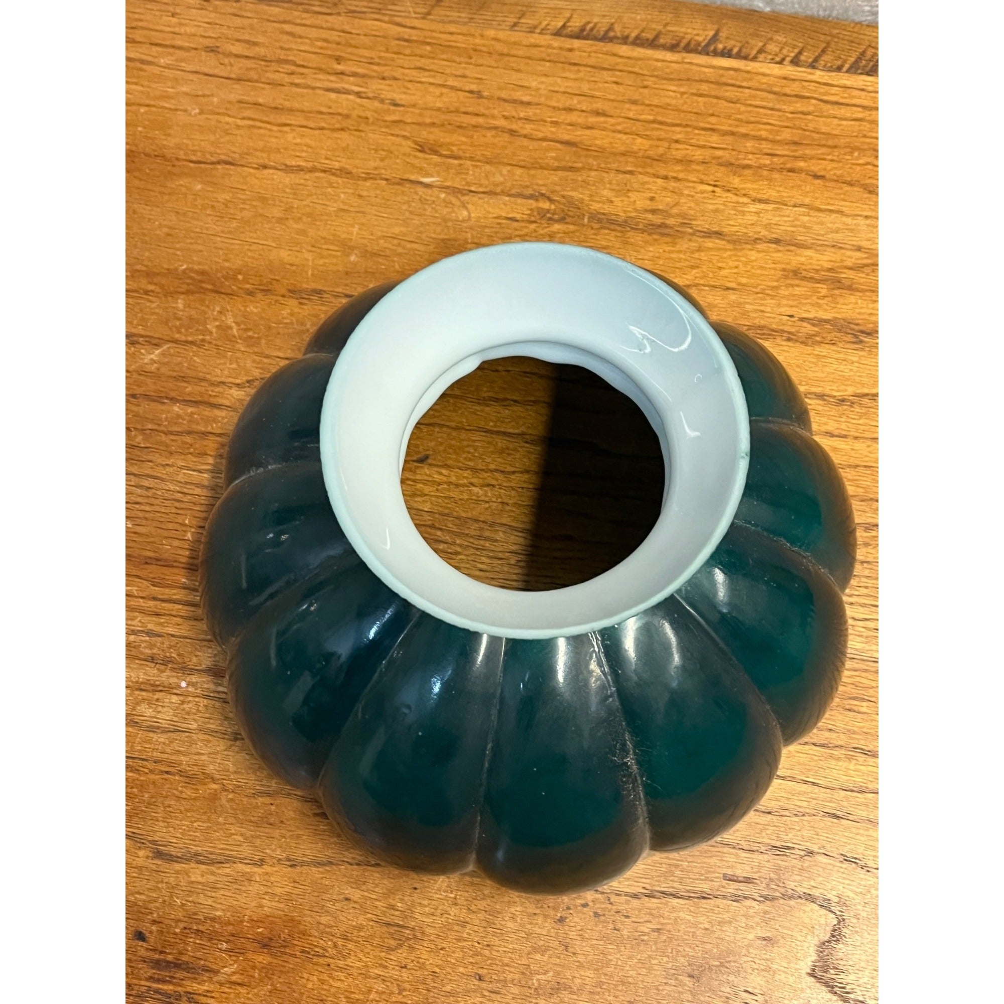 10" Fitter Aladdin Emerald Green Cased Glass Melon Student Lamp Light Shade
