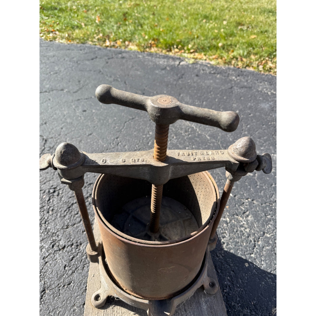 Antique Griswold Fruit & Lard Press No. 6 Apple Cider / Juice 6 Quart