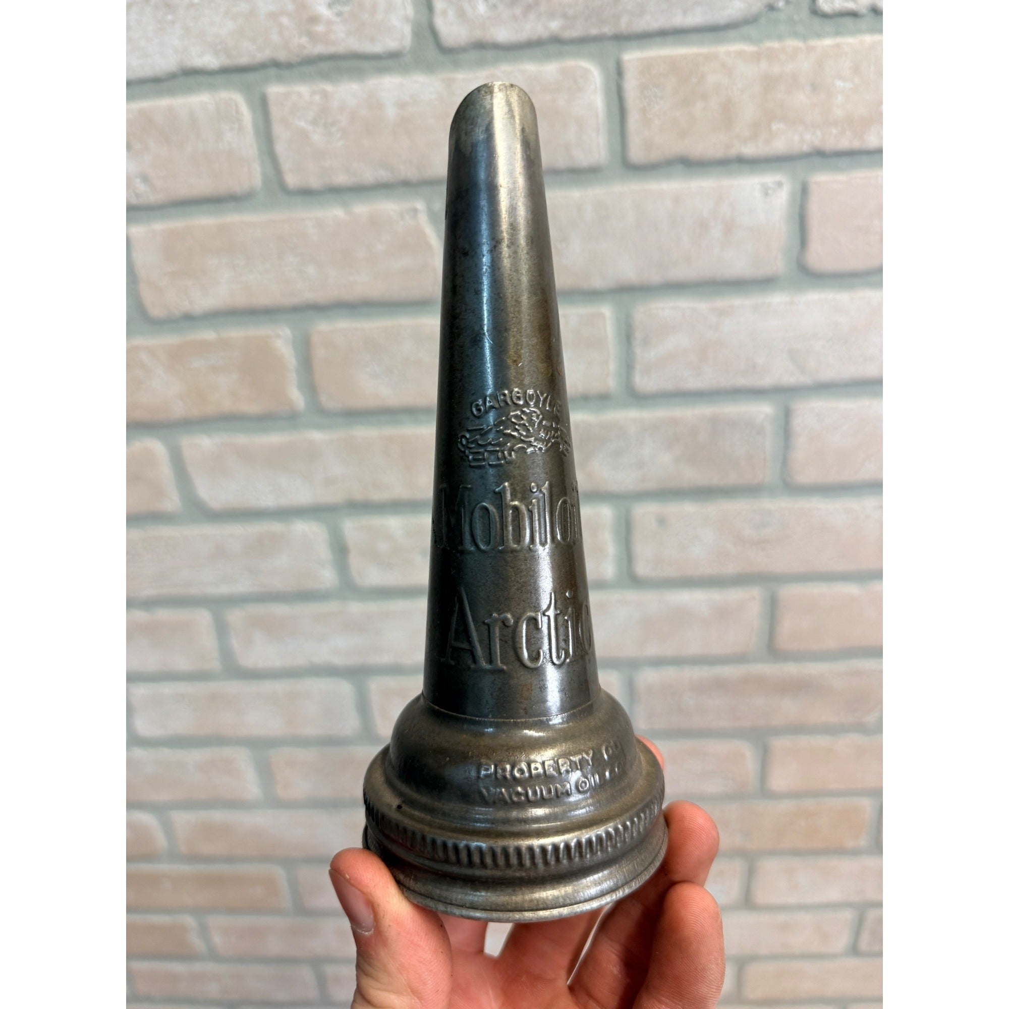 Vintage Mobil Oil Arctic Tin Spout Embossed Oil Bottle Jar Top