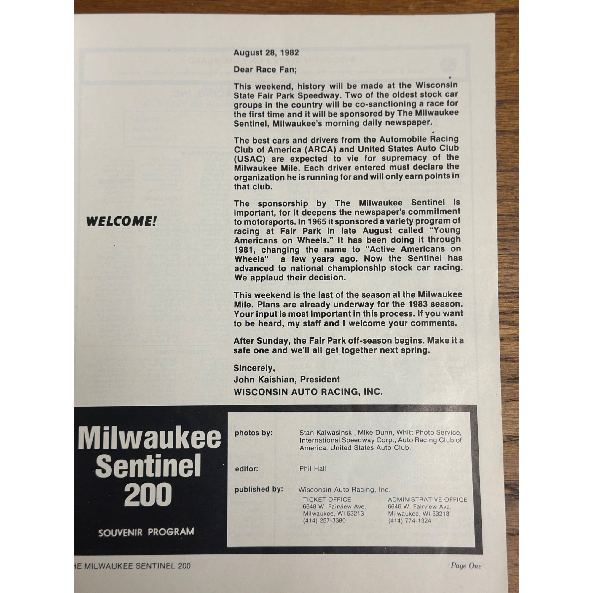 1982 Milwaukee Sentinel 200 Stock Car Race Souvenir Program Wisconsin