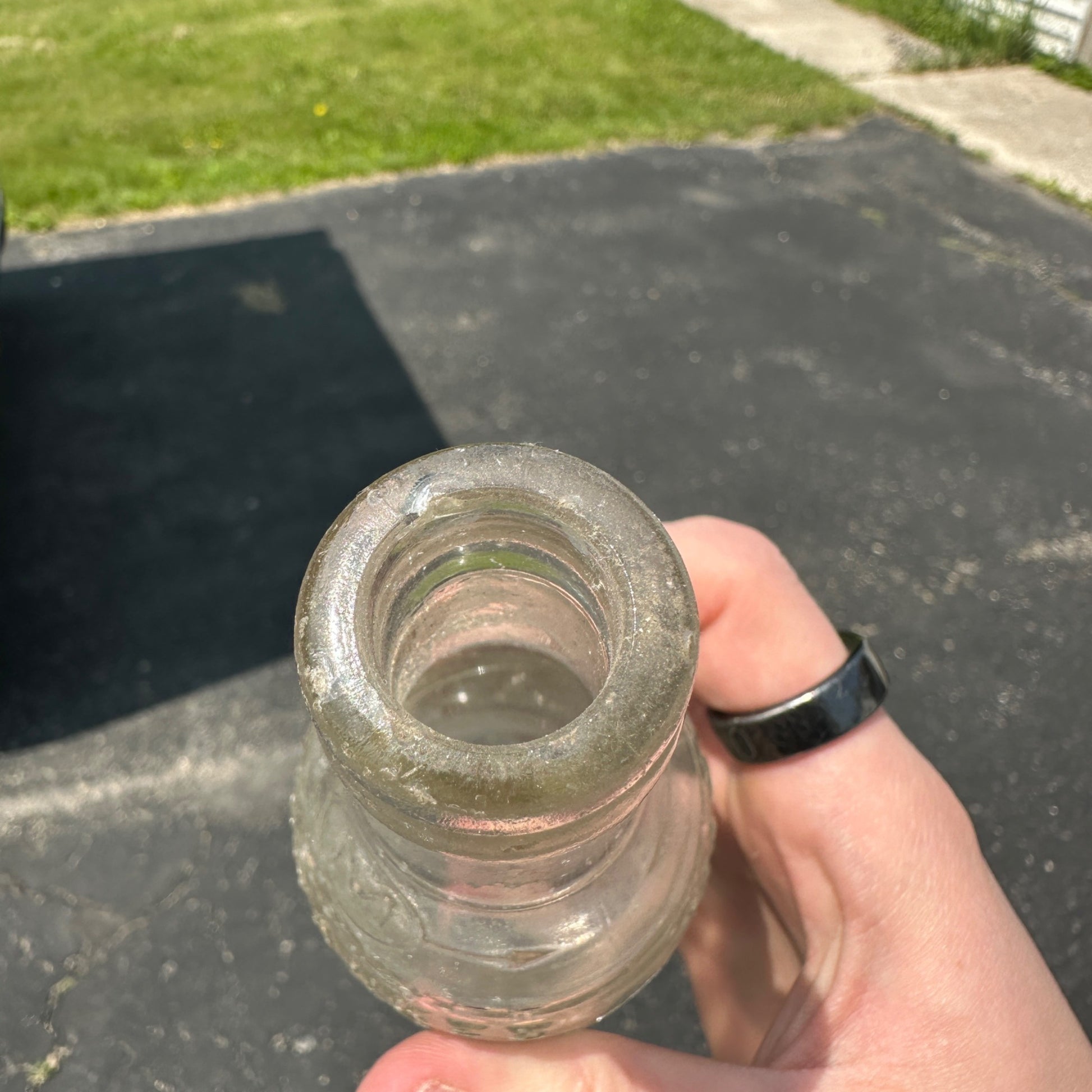 Manhattan Bottling Works Milwaukee Soda Bottle Wisconsin Horse Head