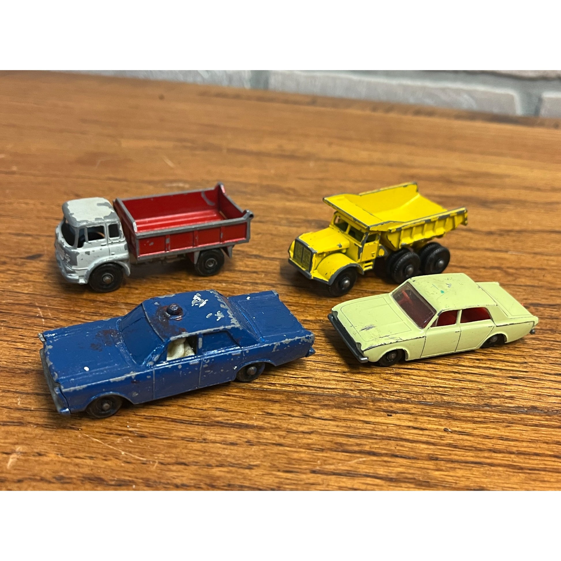 Vintage Lot (4) Lesney Matchbox Cars Vehicles No. 55 Ford Galaxie, Corsair, Truck +