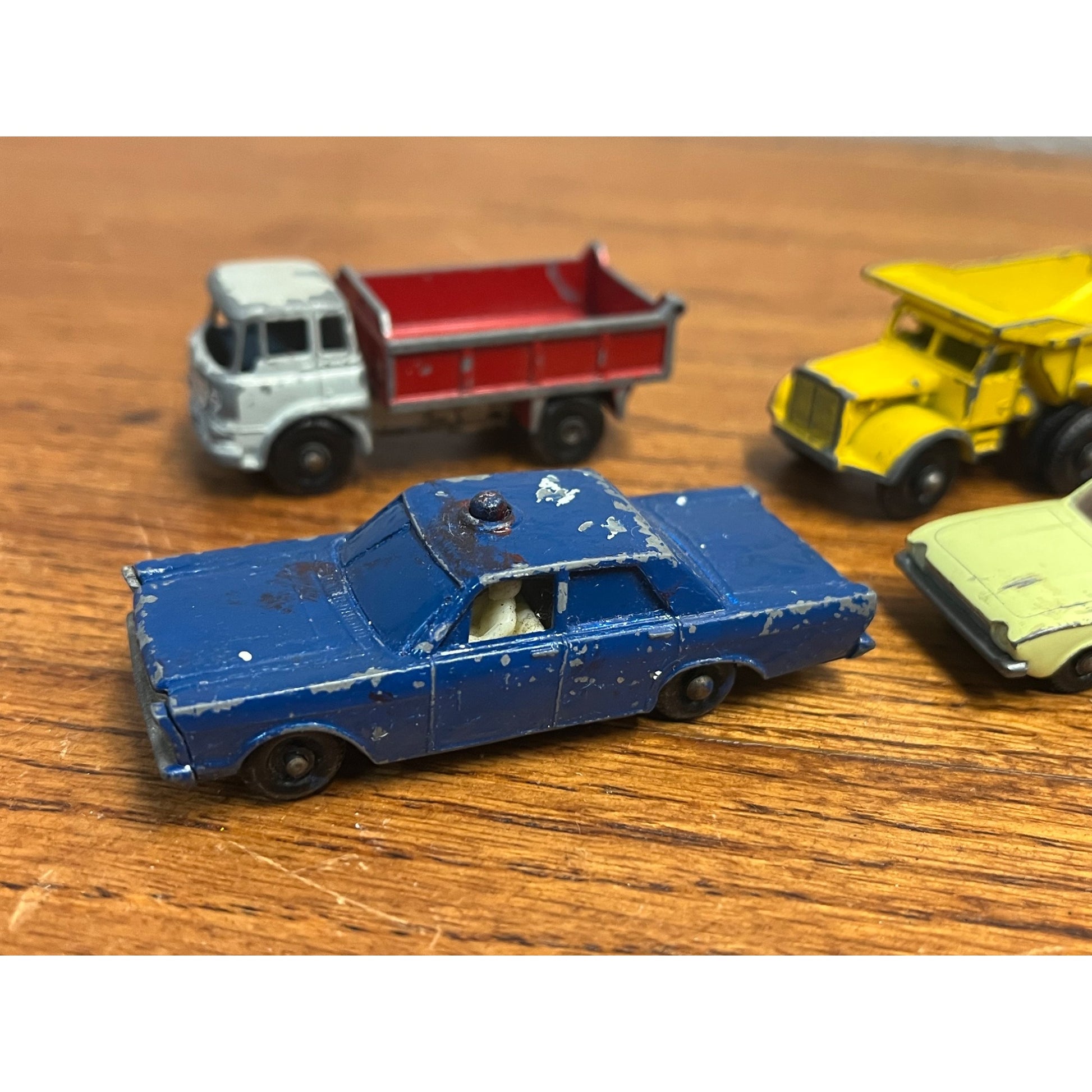 Vintage Lot (4) Lesney Matchbox Cars Vehicles No. 55 Ford Galaxie, Corsair, Truck +