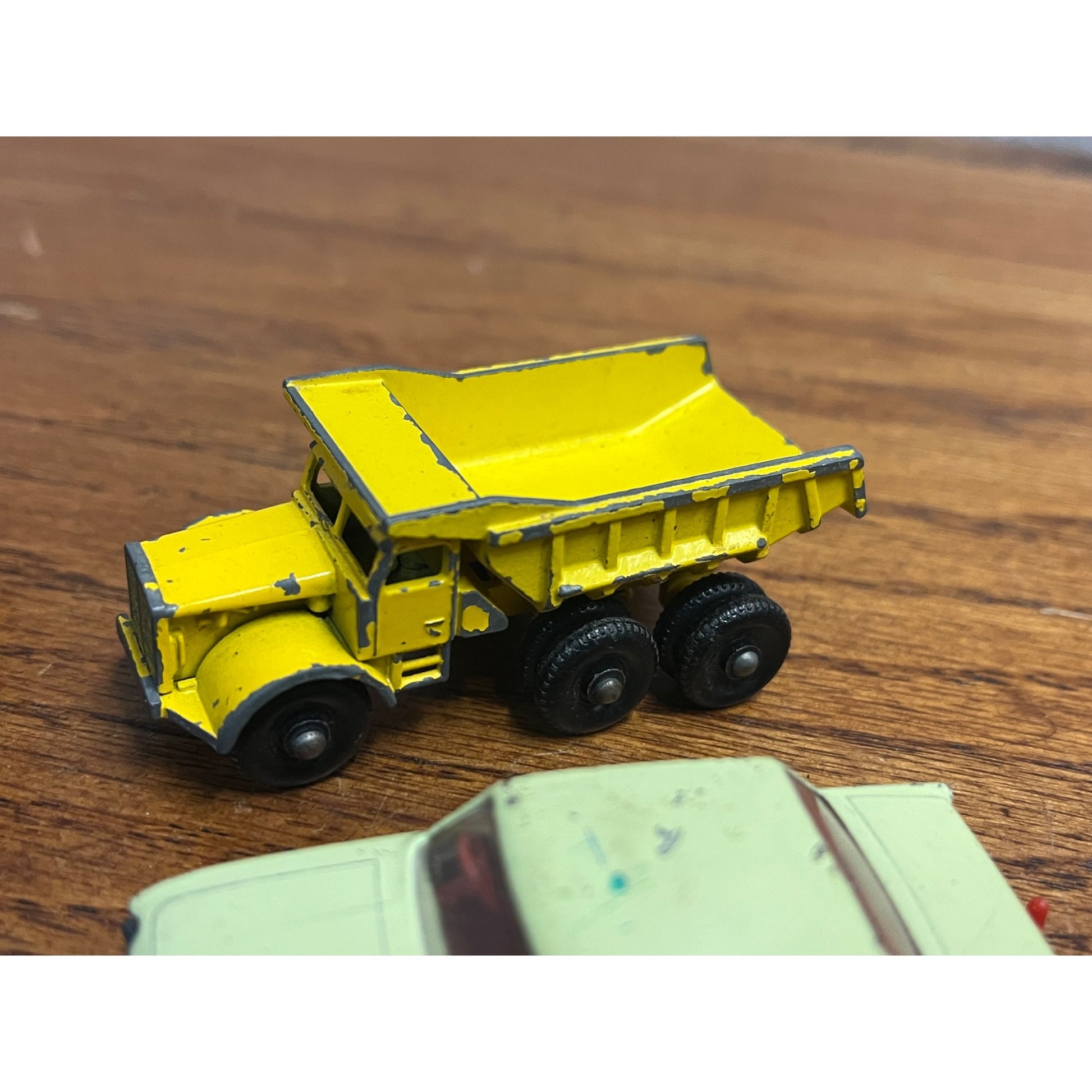 Vintage Lot (4) Lesney Matchbox Cars Vehicles No. 55 Ford Galaxie, Corsair, Truck +