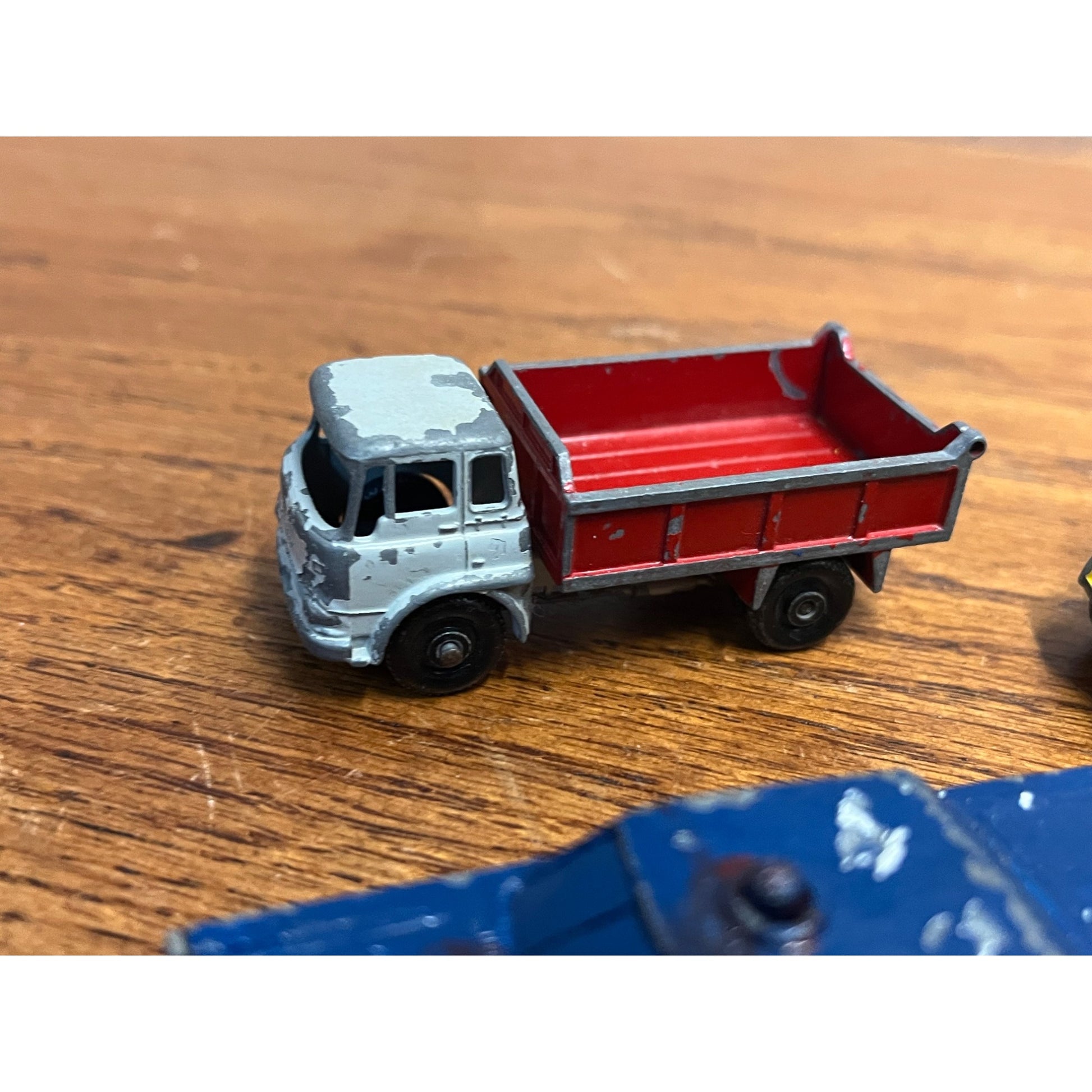 Vintage Lot (4) Lesney Matchbox Cars Vehicles No. 55 Ford Galaxie, Corsair, Truck +