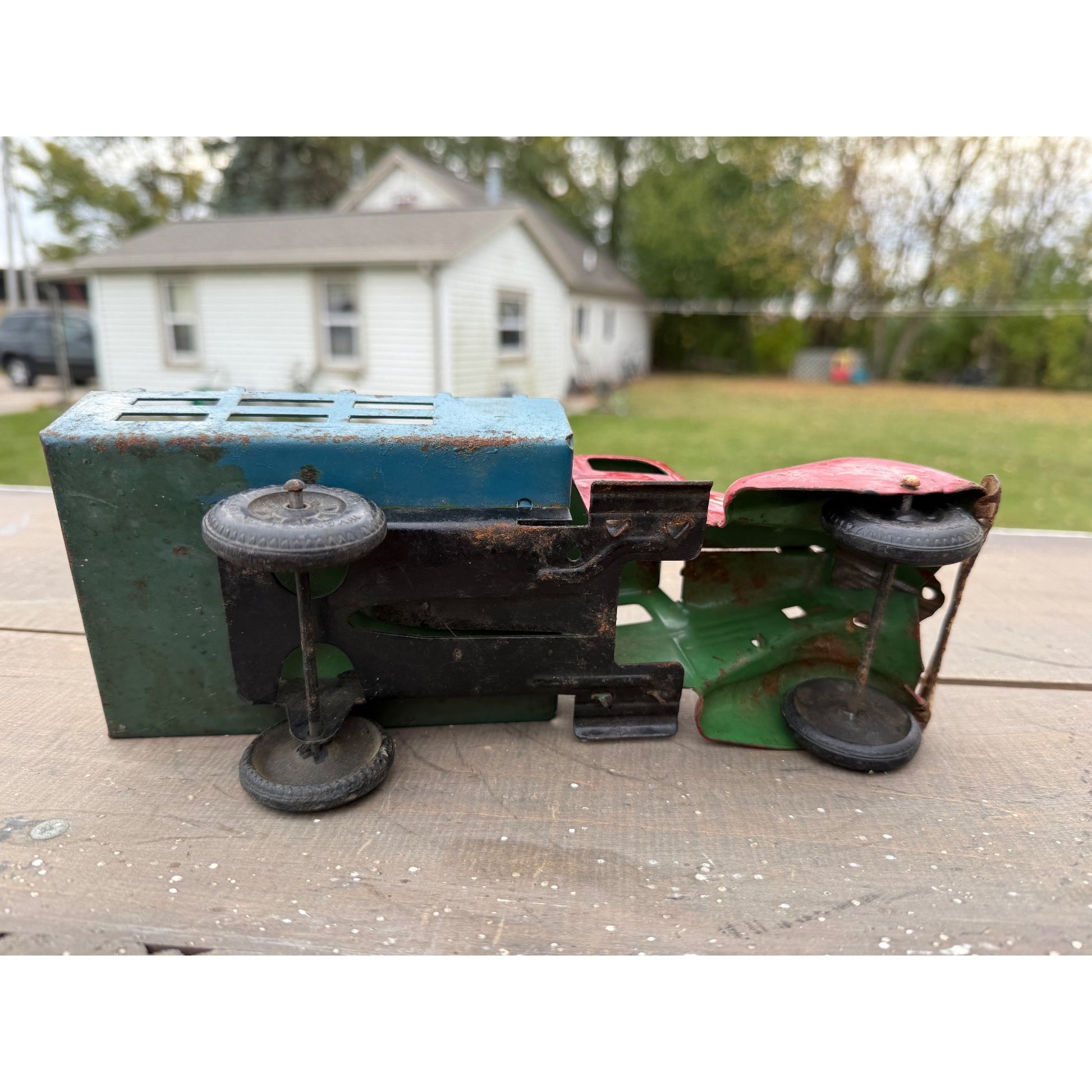 Vintage 1930s Marx Wyandotte Farm Truck Red/Blue Pressed Steel Toy