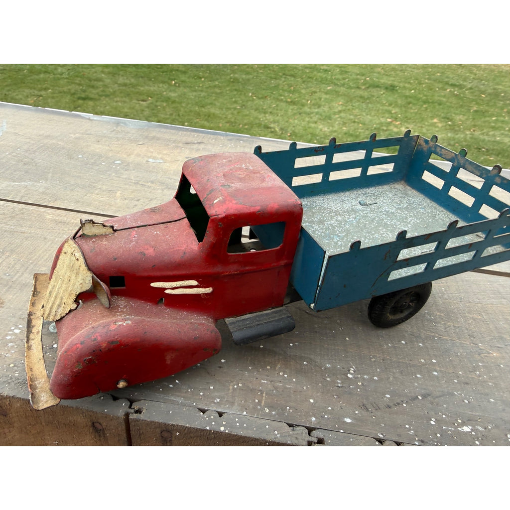 Vintage 1930s Marx Wyandotte Farm Truck Red/Blue Pressed Steel Toy