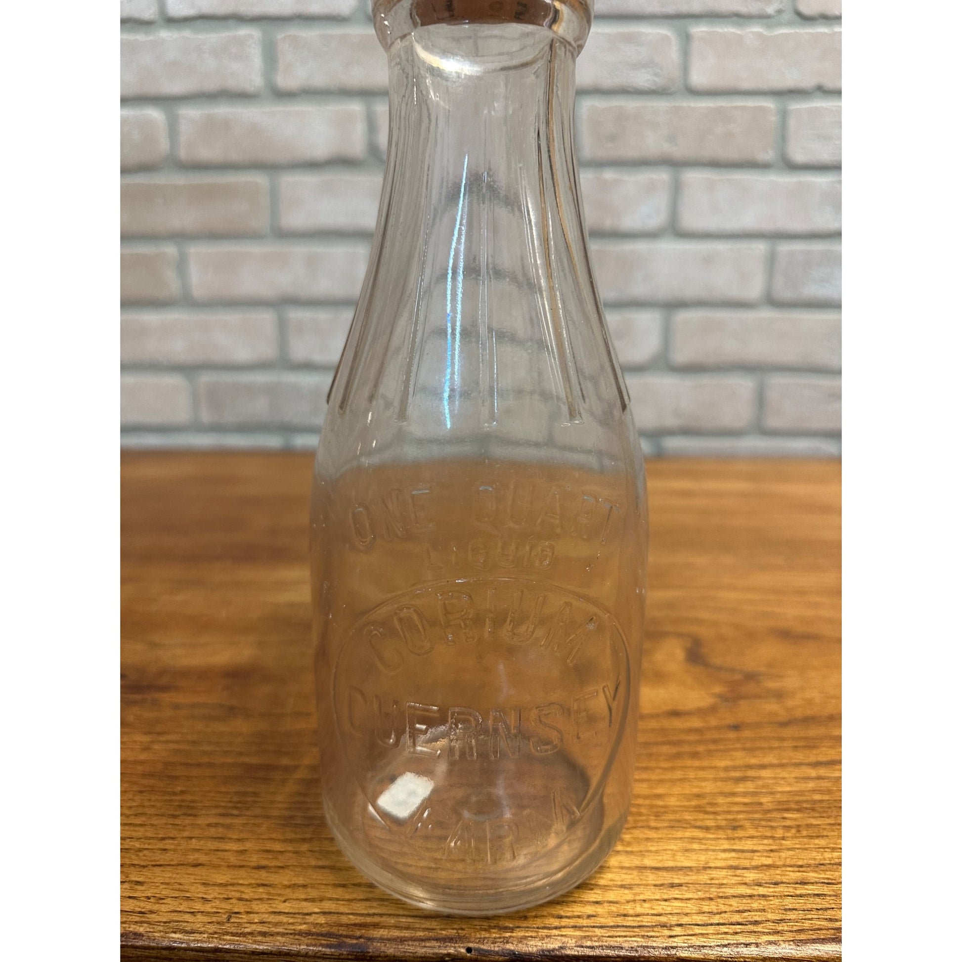 Vintage Corium Guernsey Dairy Farm Milk Bottle Fond du Lac Wisconsin Quart Wis