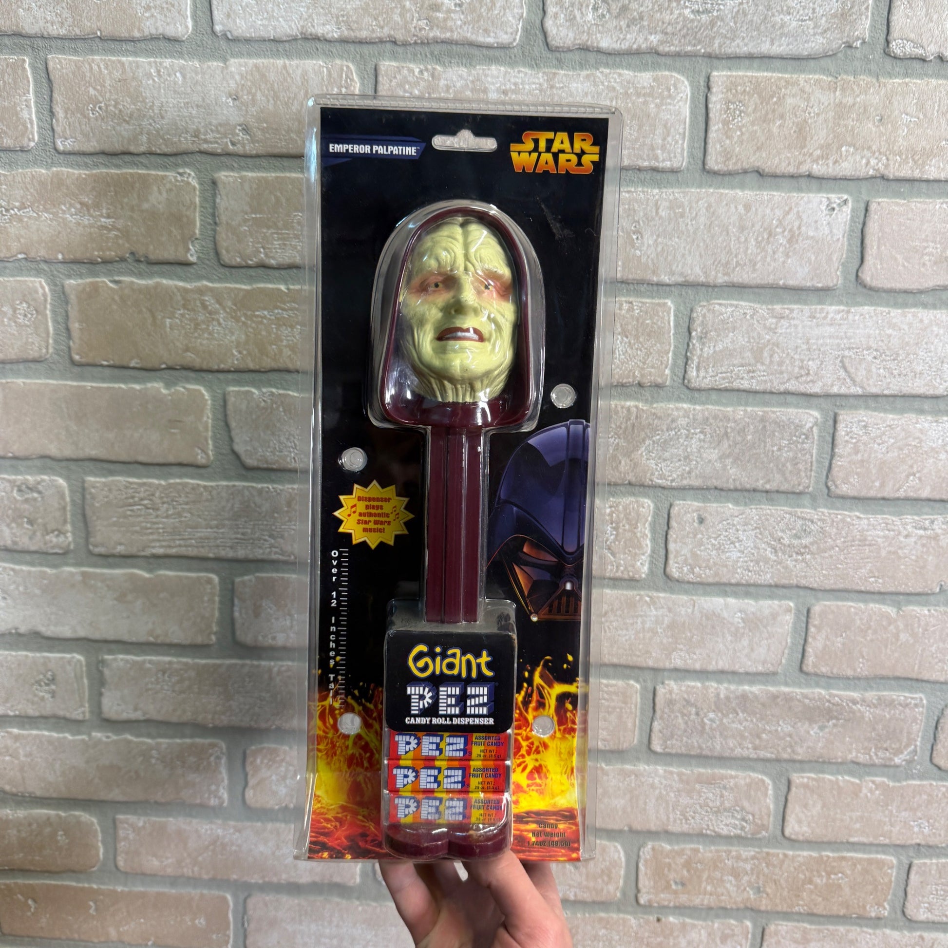 Star Wars Giant Pez Candy Dispenser Emperor Palpatine Collectible