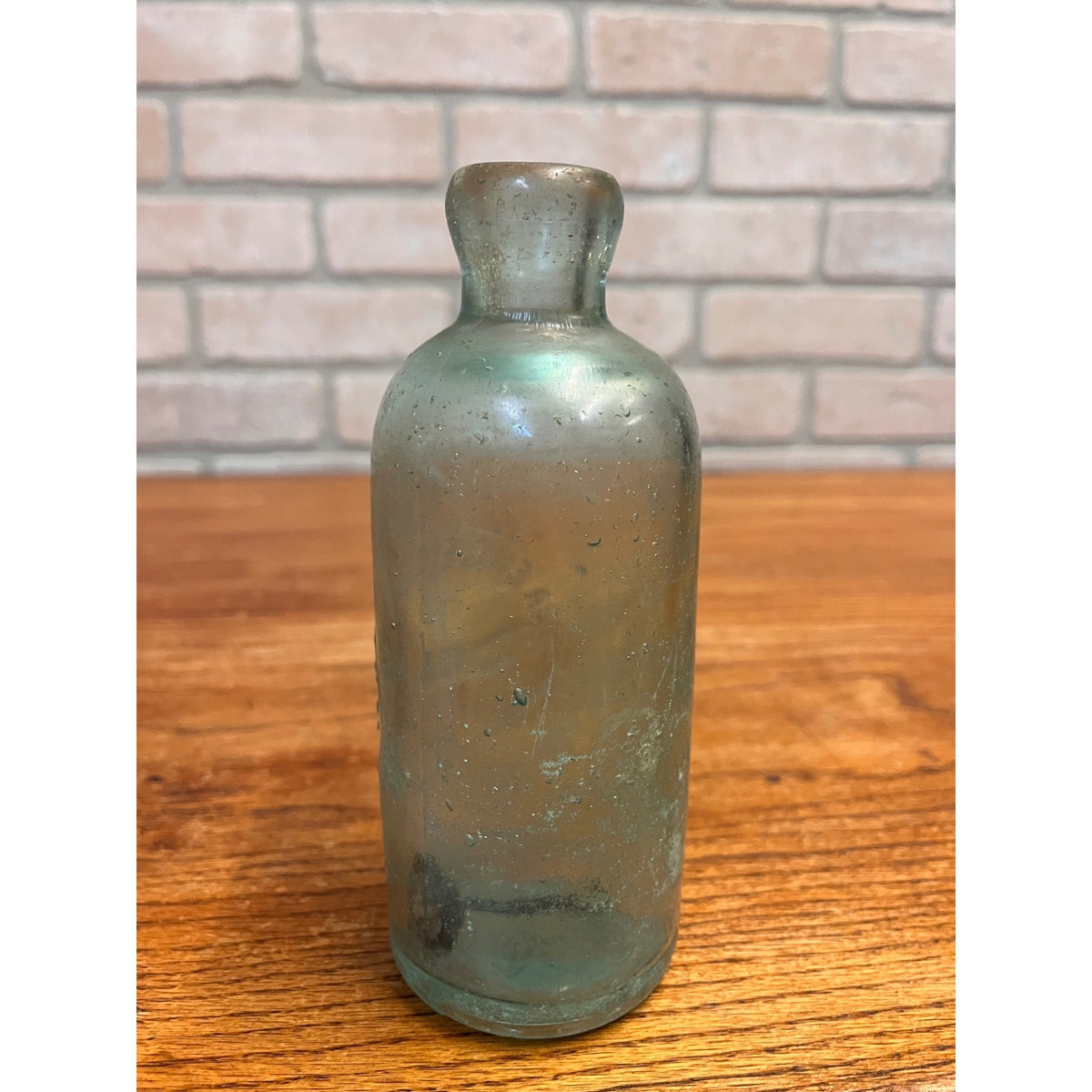 A. Engel & Son Embossed Aqua Soda Hutchinson Bottle Blob Fond du Lac Wis WI