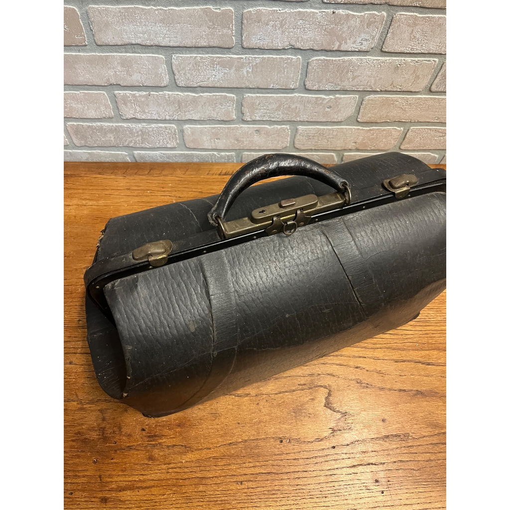 Antique Early 1900s Doctor Bag Medicine Bag Black No Key - Distressed