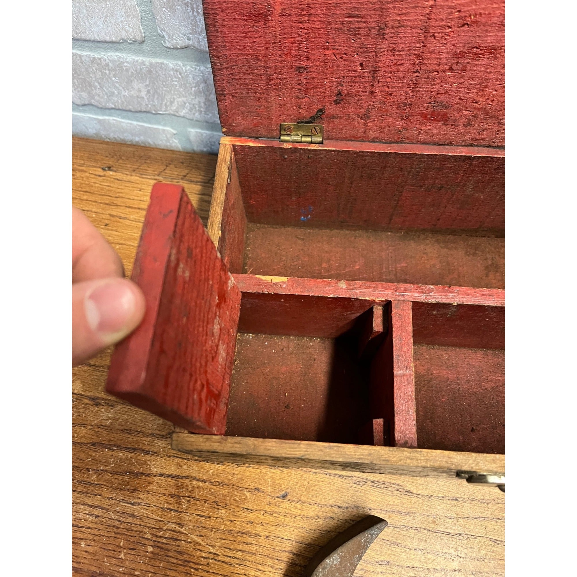 Antique Early 1900s Shoe Cobbler Tool Box w/ Hammer Primitive Red Black Paint