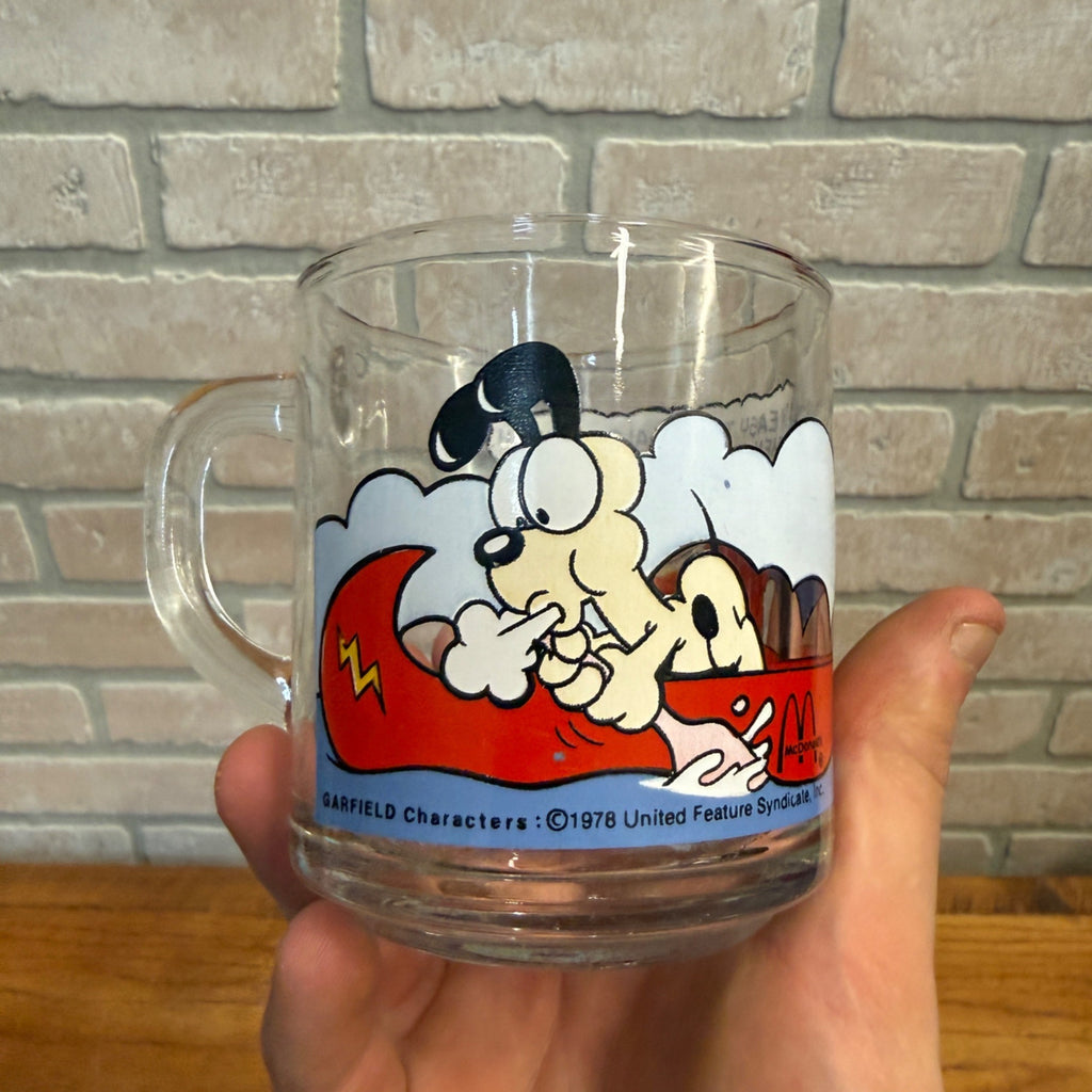 Vintage McDonald's Promotional Glass Mug Pair Featuring Garfield Characters on See-Saw and Canoe Released 1987 Jim Davis