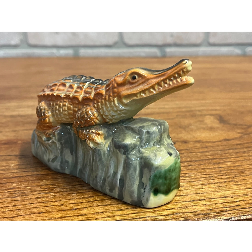 Vintage Florida Alligator Novelty Ceramic Souvenir Figurine Thermometer