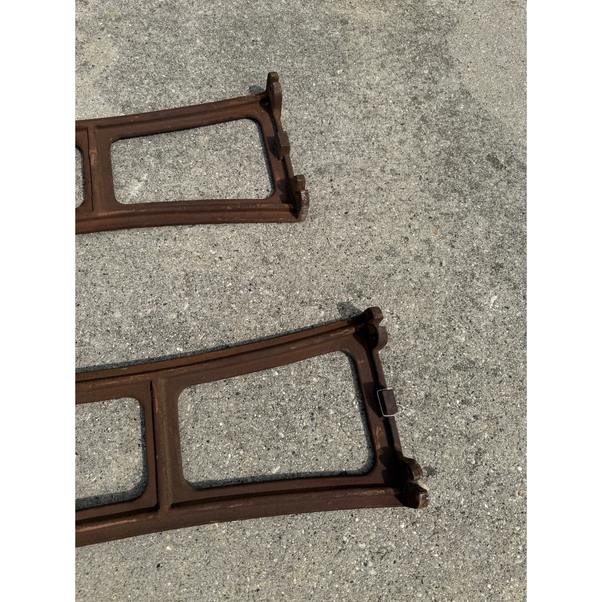 Vintage Industrial Cast Iron Legs Machine Legs Rare Cissell Machine Legs Iron