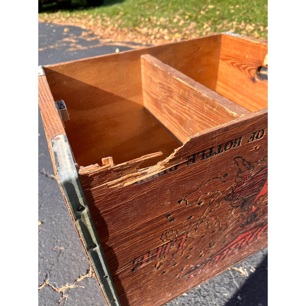 Vintage Miller High Life Beer Girl on Moon Wooden Crate Milwaukee Wisconsin