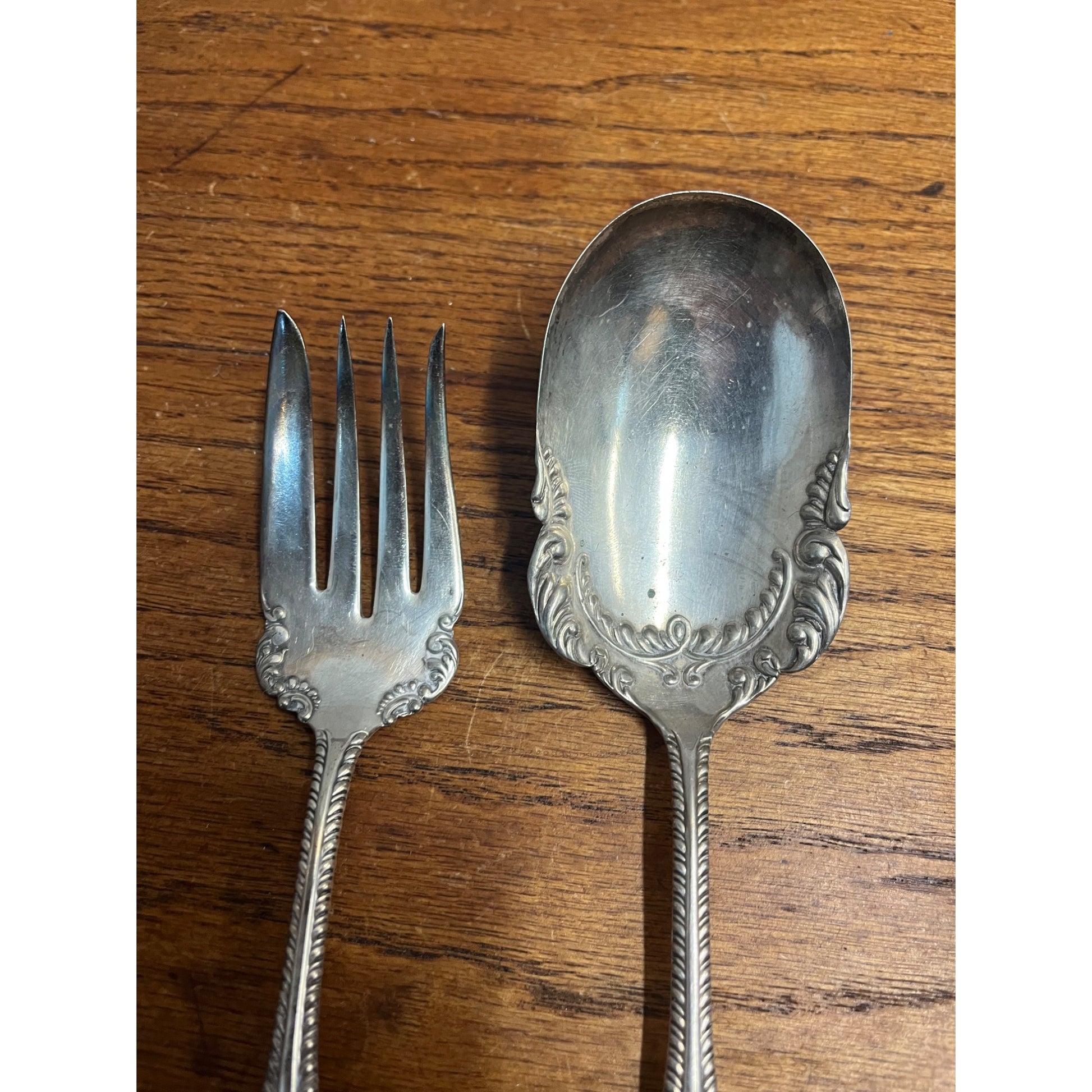 Wm Rogers "Elberon" A1 Serving Spoon & Fork Pair Set 8" Victorian Ornate