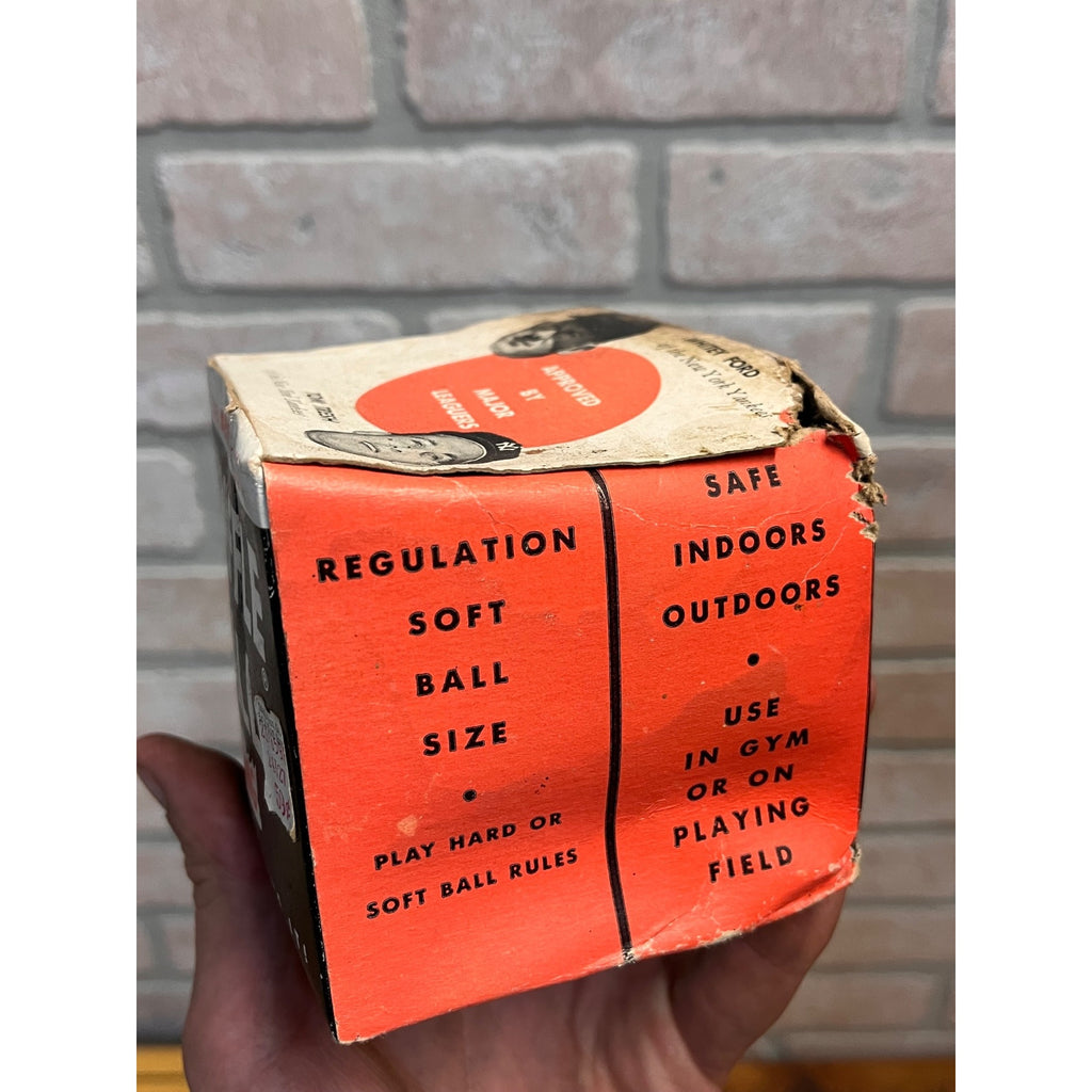 Vintage 1960s Whitey Ford / Tom Tresh KING Wiffle Ball Box w/ Ball Yankees