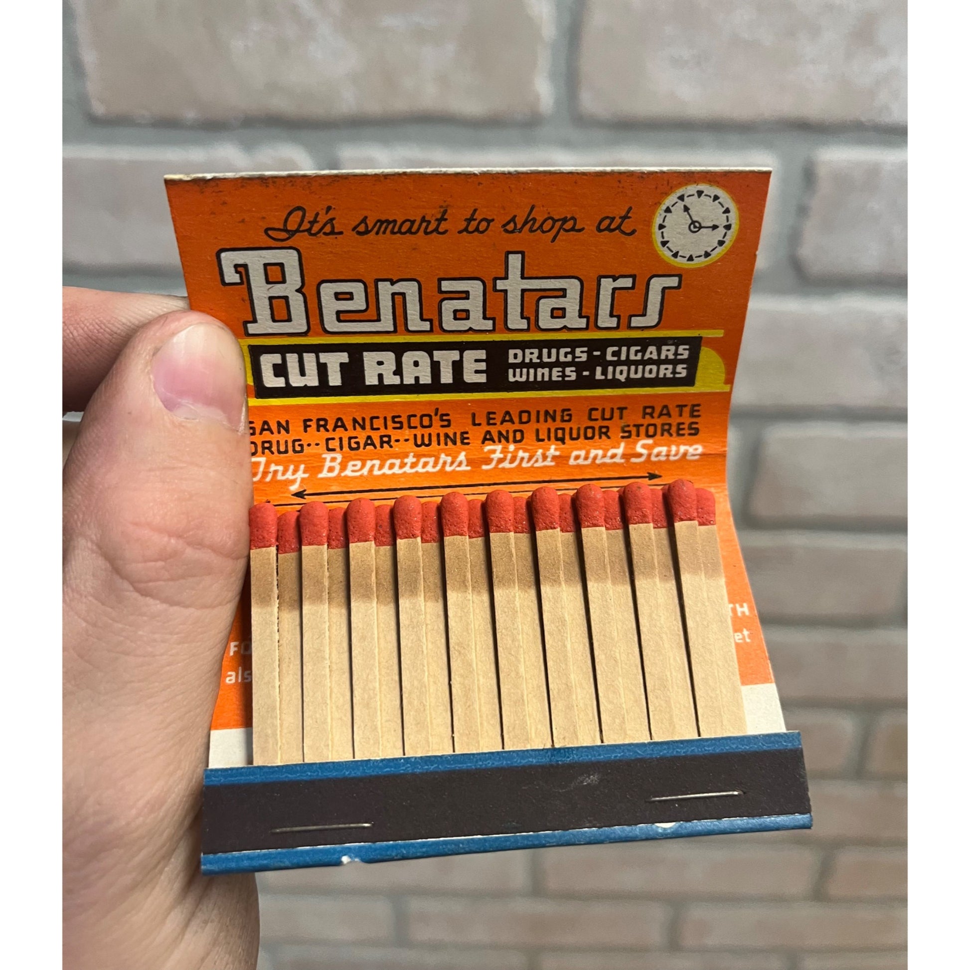 Vintage WWII Homefront Patriotic FULL Matchbook Advertising Benatars Am. Flag