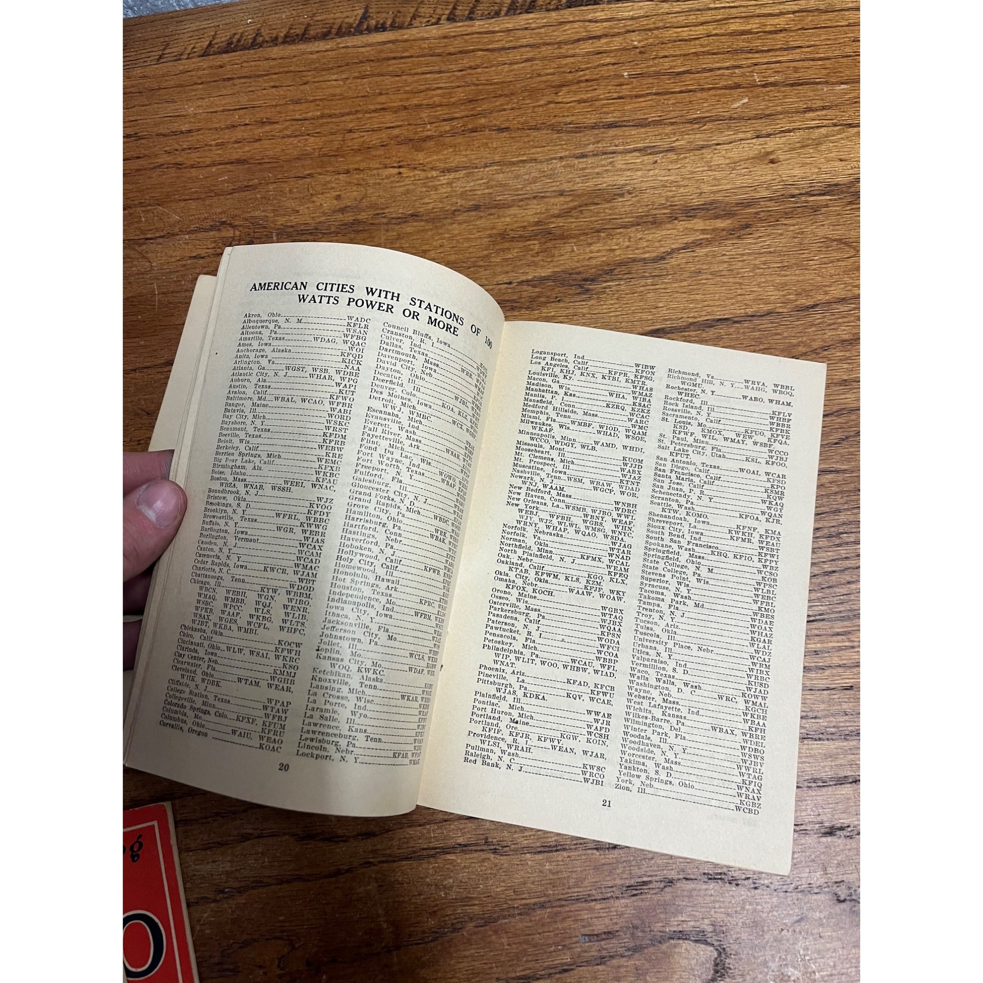 Stevenson's Bulletin of Radio Broadcasting Stations Booklet - Winter 1926