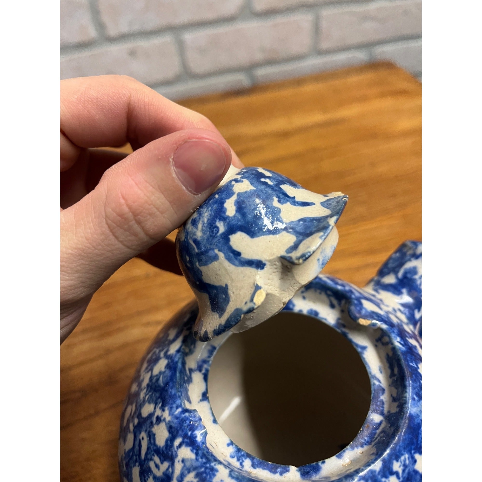 Rare Antique 1880s Blue & White Spongeware Stoneware Teapot W/ Notched Lid AS-IS