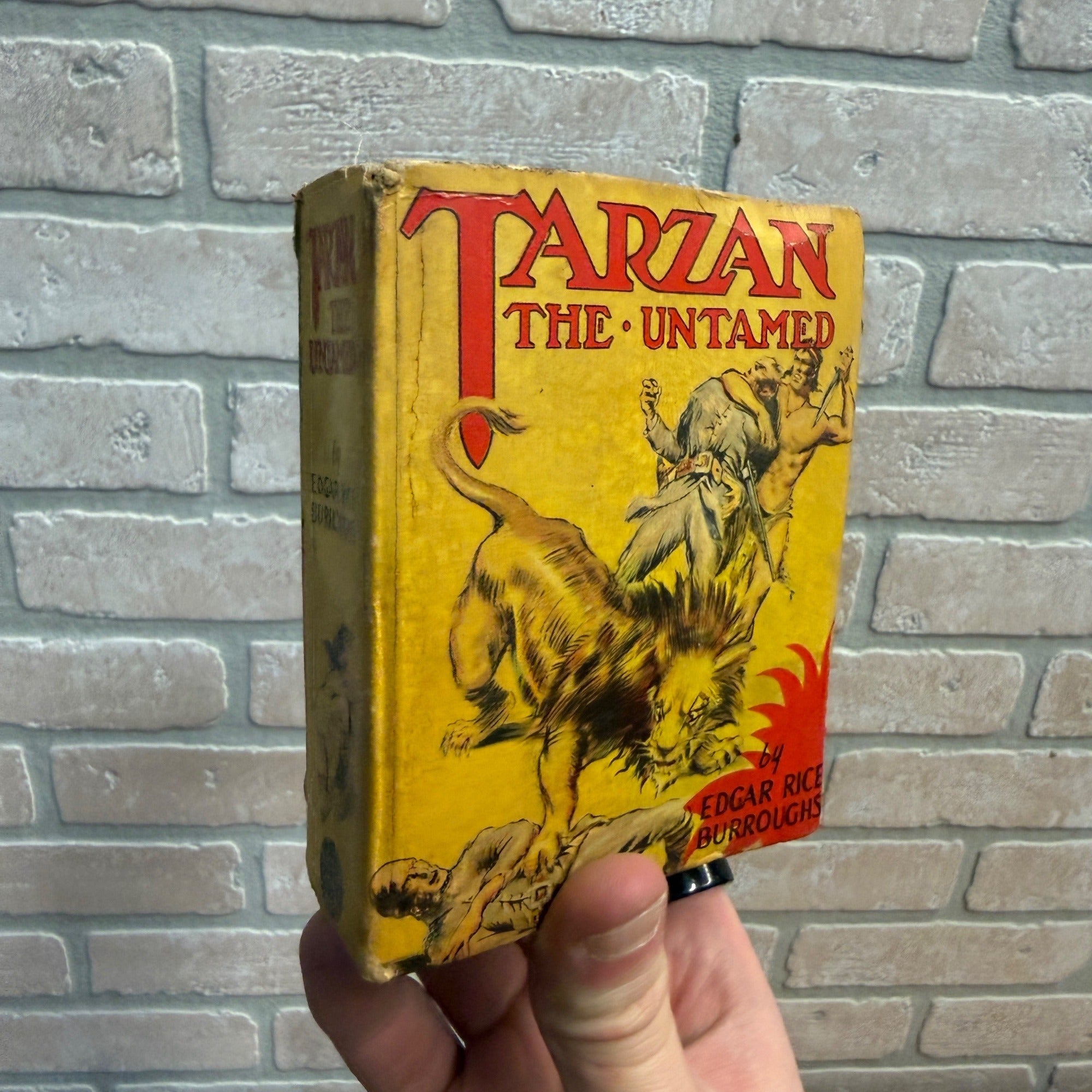 Big Little Book #1452 Tarzan the Untamed   -  VG Condition