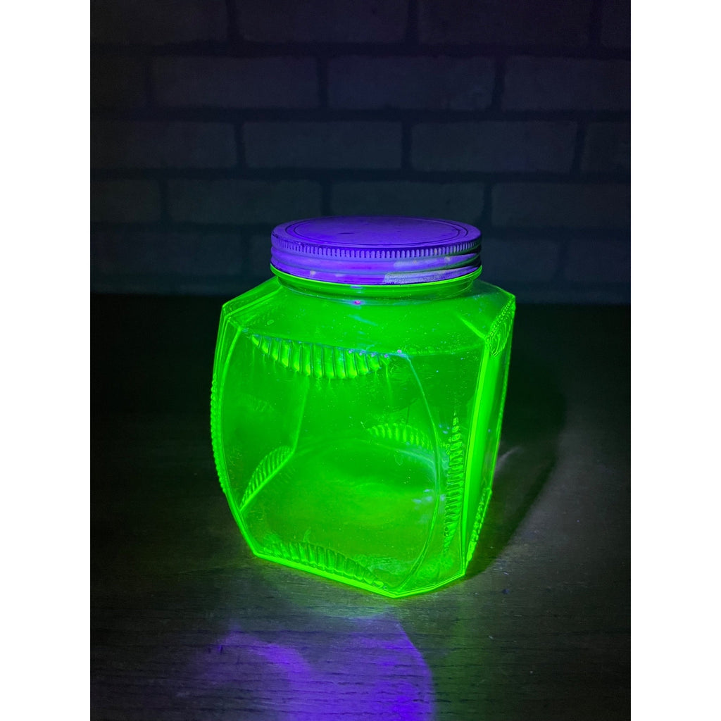 Vintage 1930s Uranium Glass Hoosier Canister Cookie Jar Depression Vaseline Lid