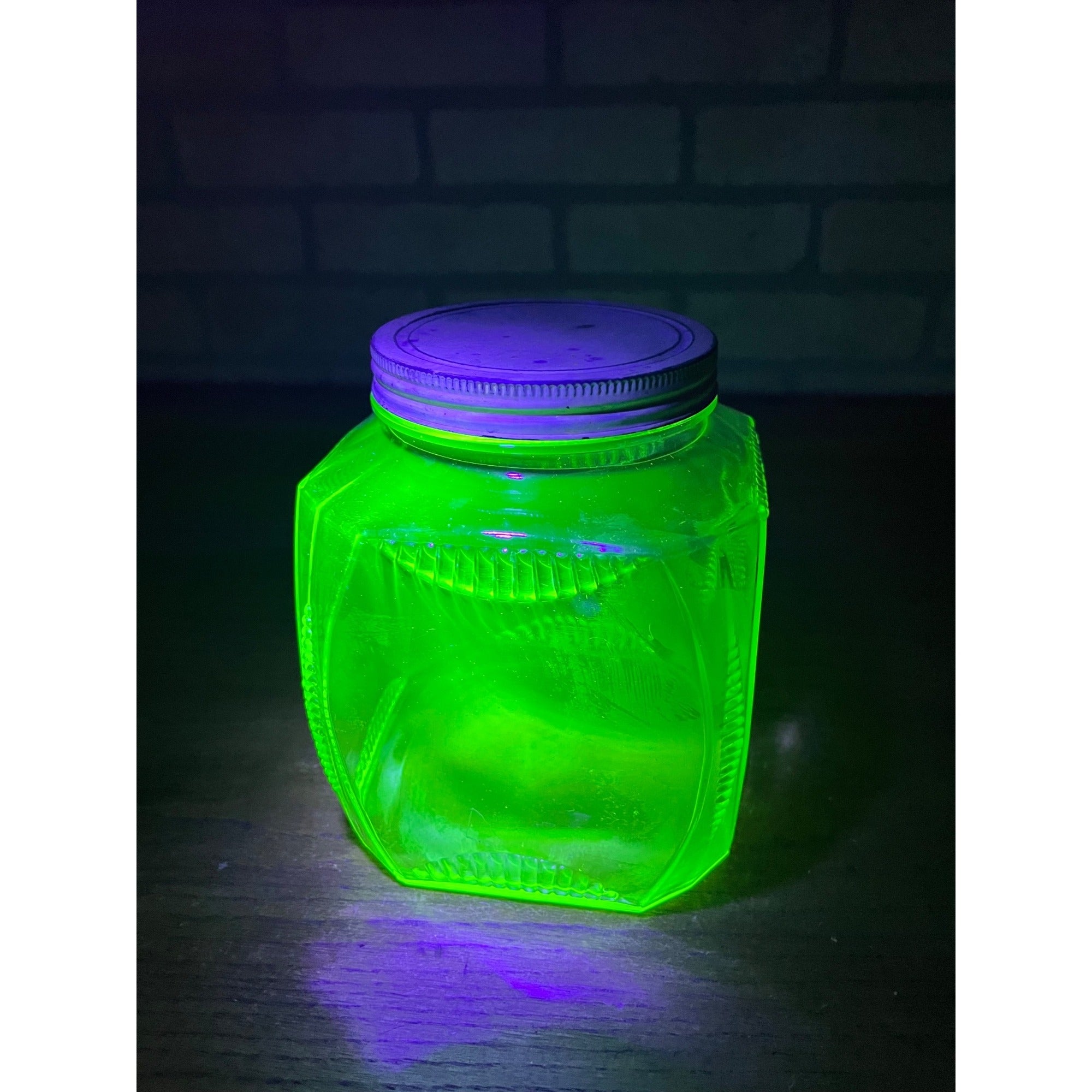 Vintage 1930s Uranium Glass Hoosier Canister Cookie Jar Depression Vaseline Lid
