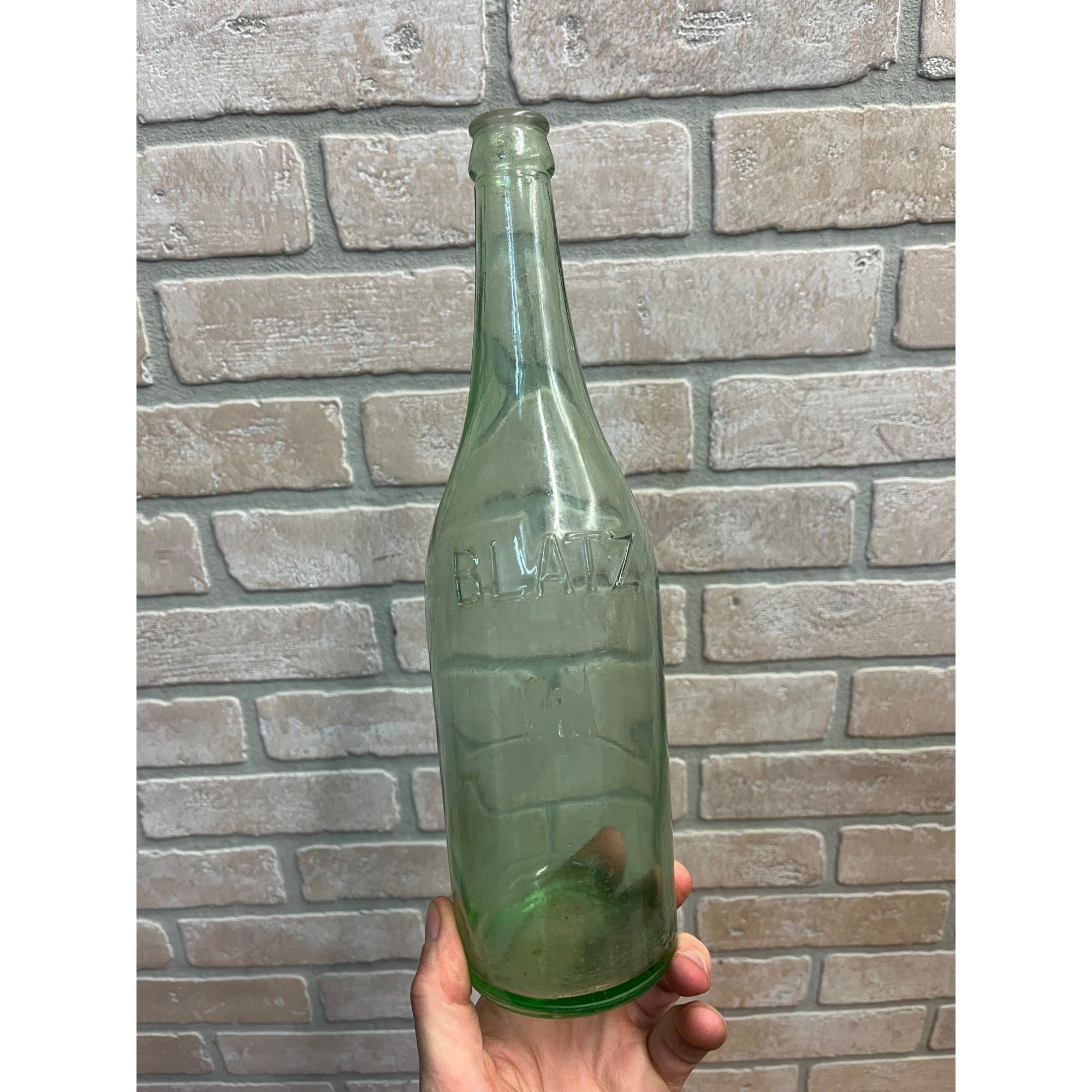 Vintage c1920s Blatz Beer Aqua Green Soda Bottle Prohibition Embossed Milwaukee