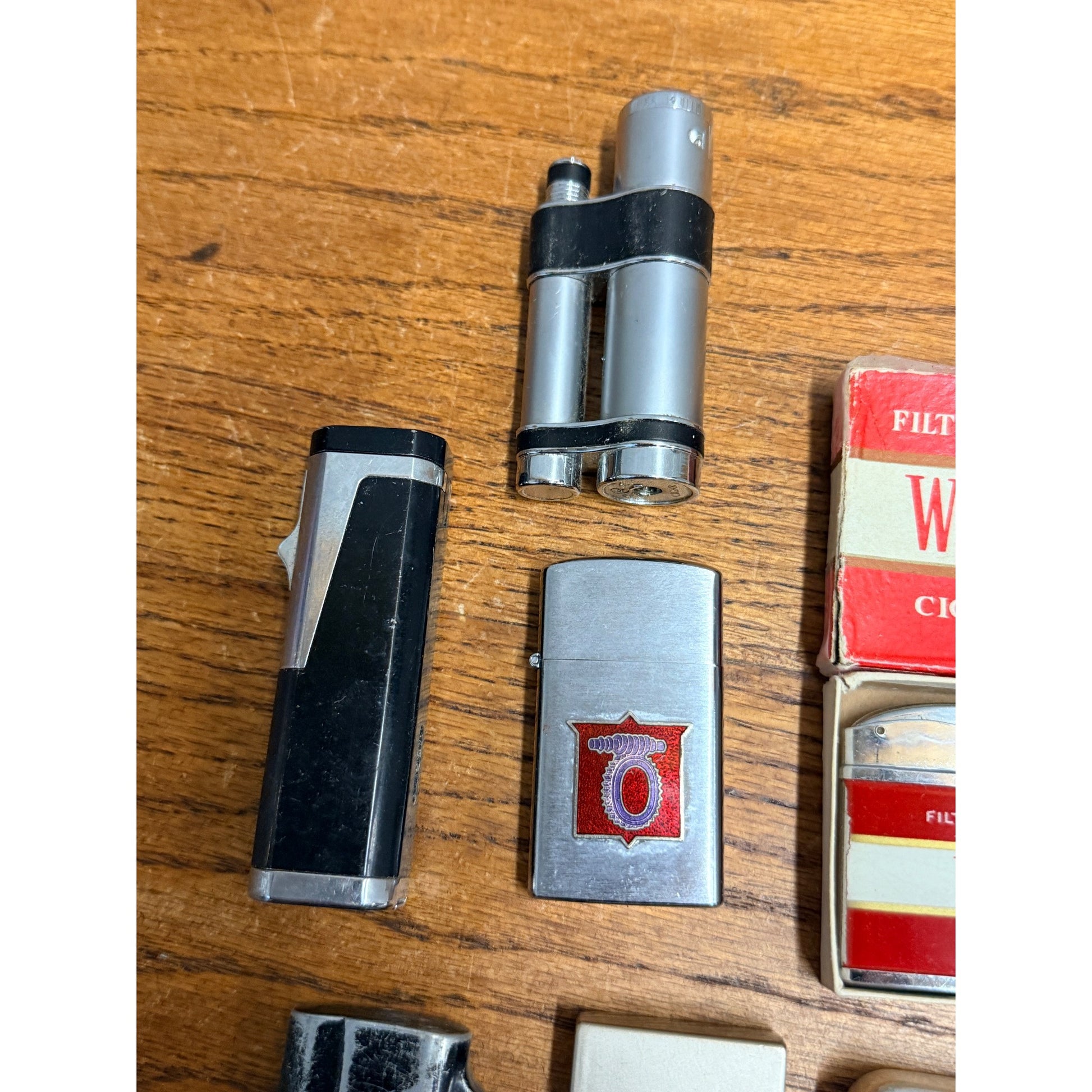 Vintage Lighter Lot Advertising Milwaukee Gears, Winston, Ronson Typhoon ++