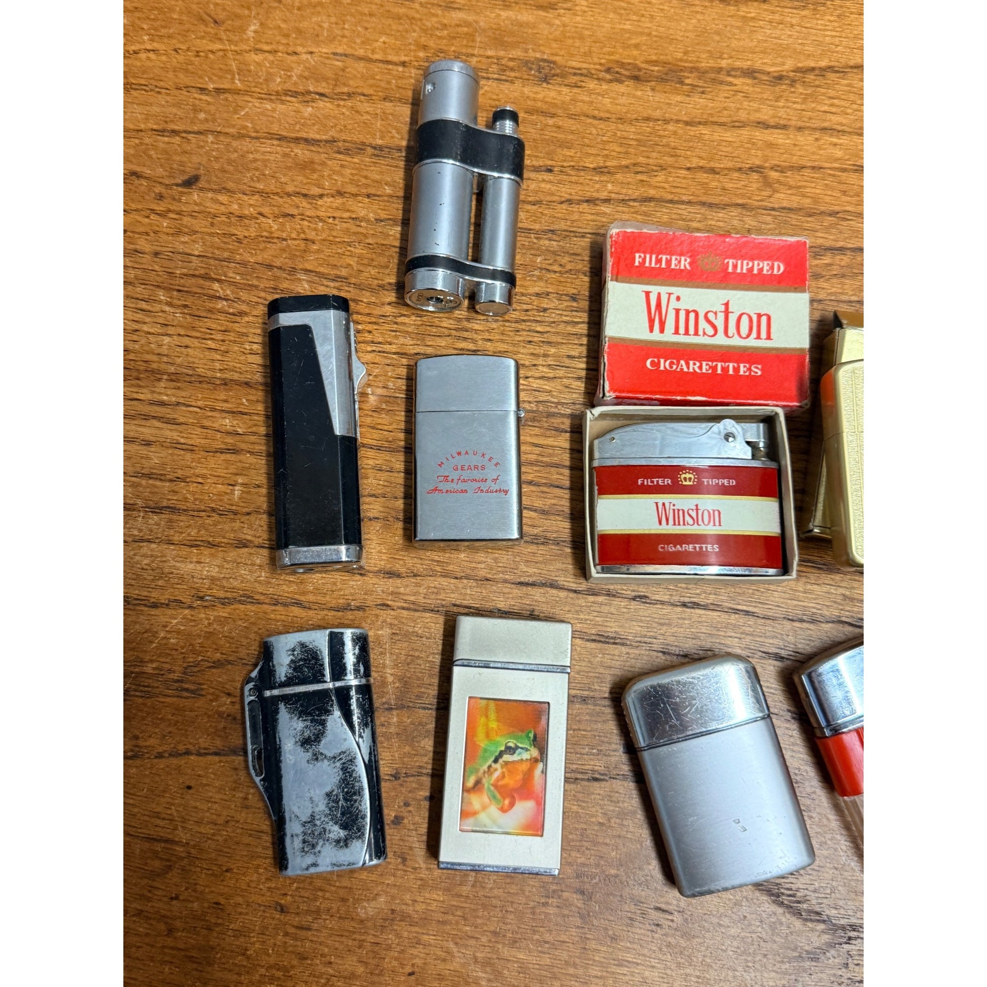 Vintage Lighter Lot Advertising Milwaukee Gears, Winston, Ronson Typhoon ++