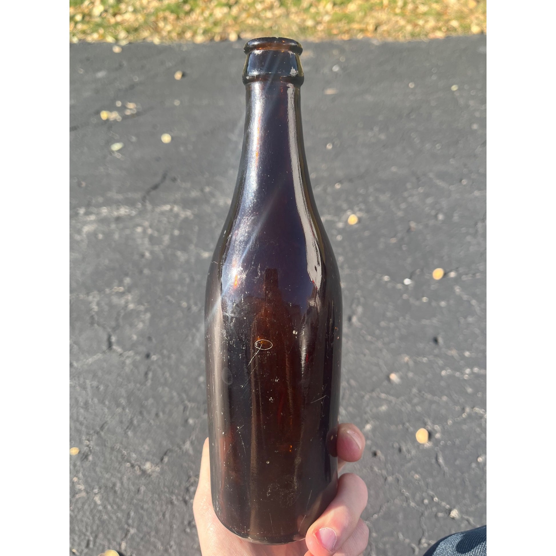 Vintage Pre-Prohibition Plymouth Brewing Co. Wis Amber Brown Beer Bottle