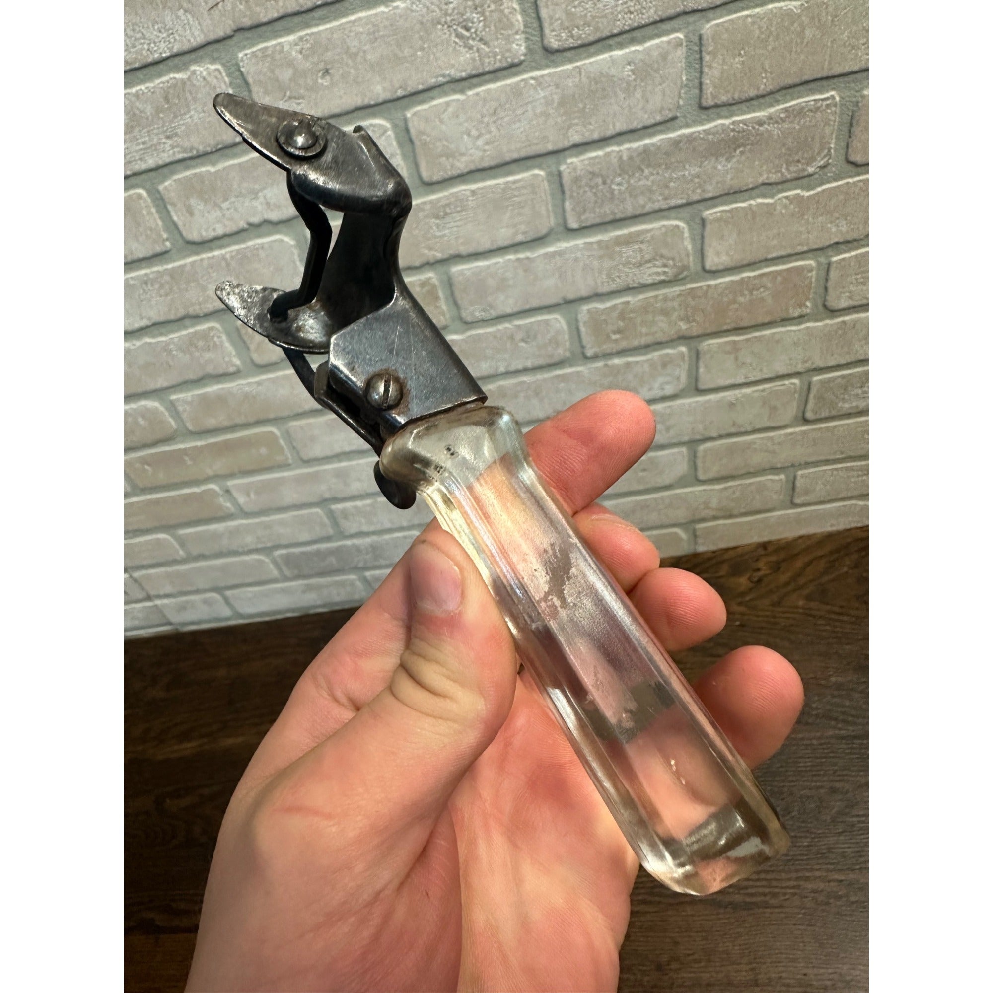 Vintage Pyrex Flameware Detachable Locking Handle Clear Glass & Metal