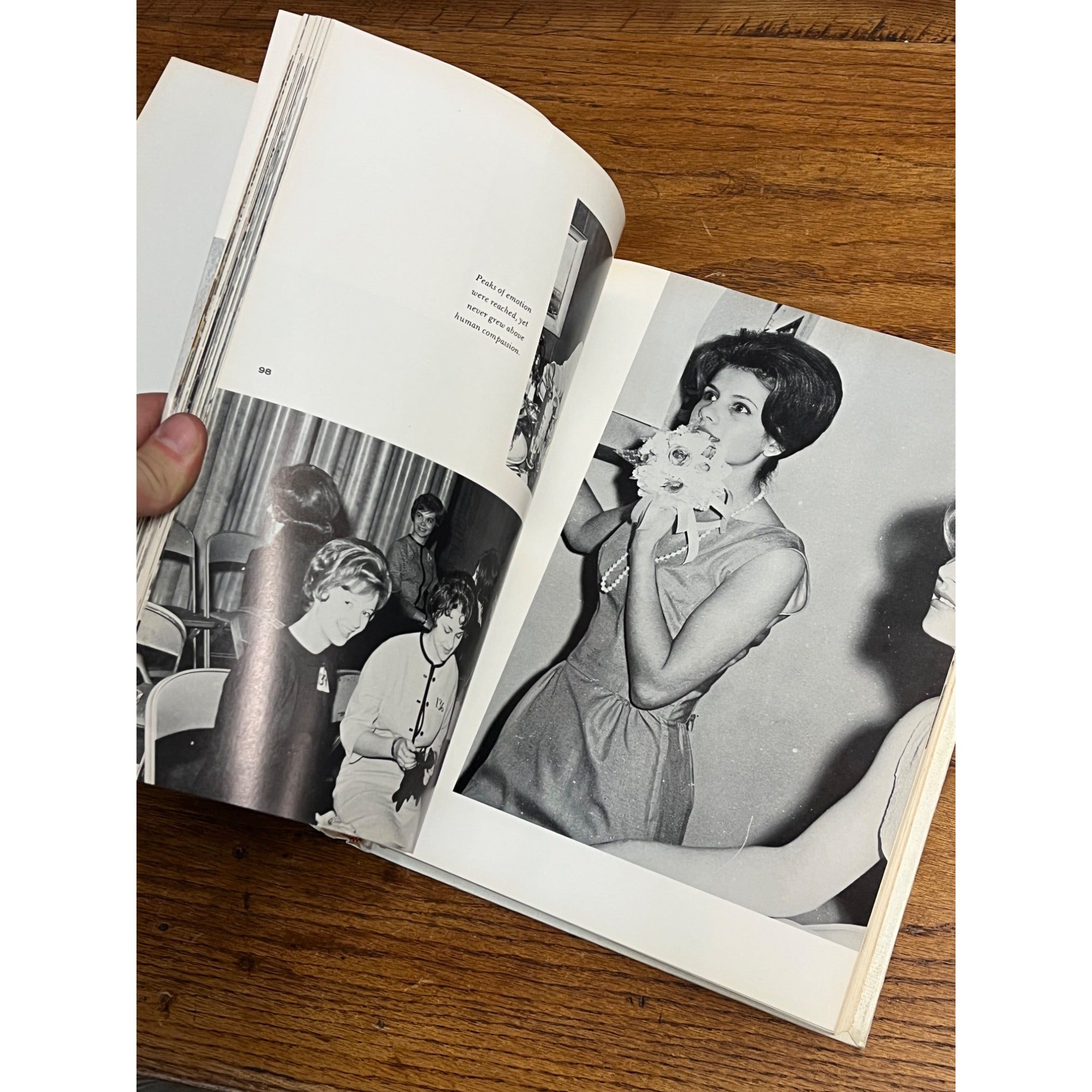 1963 University of Wisconsin Annual Yearbook The Badger 490 pages NO SIGNATURES