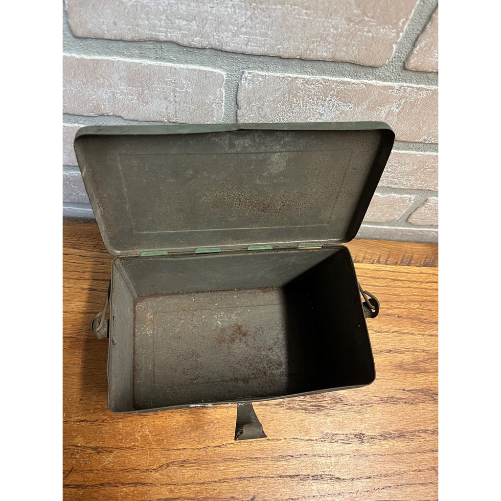 Vintage Gail & Ax Navy Tobacco Advertising Tin Lunch Pail Can American Co.