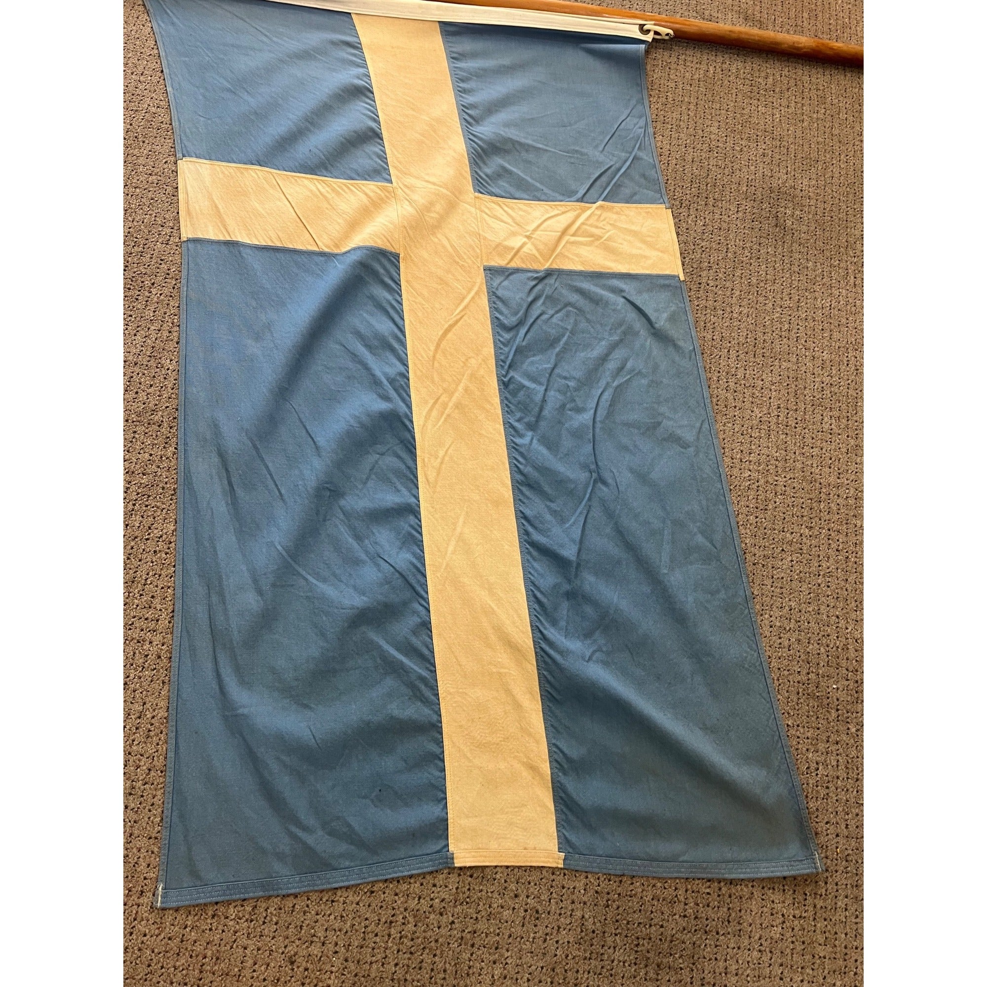 Vintage 1970s Sweden 3' x 5' Bulldog Flag 100% Cotton Bunting - Used