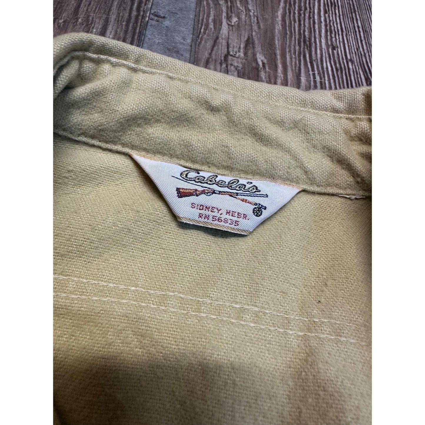 Vintage Cabelas Shirt Men's M Tan Chamois Cloth USA 90s Grouse Embroidered