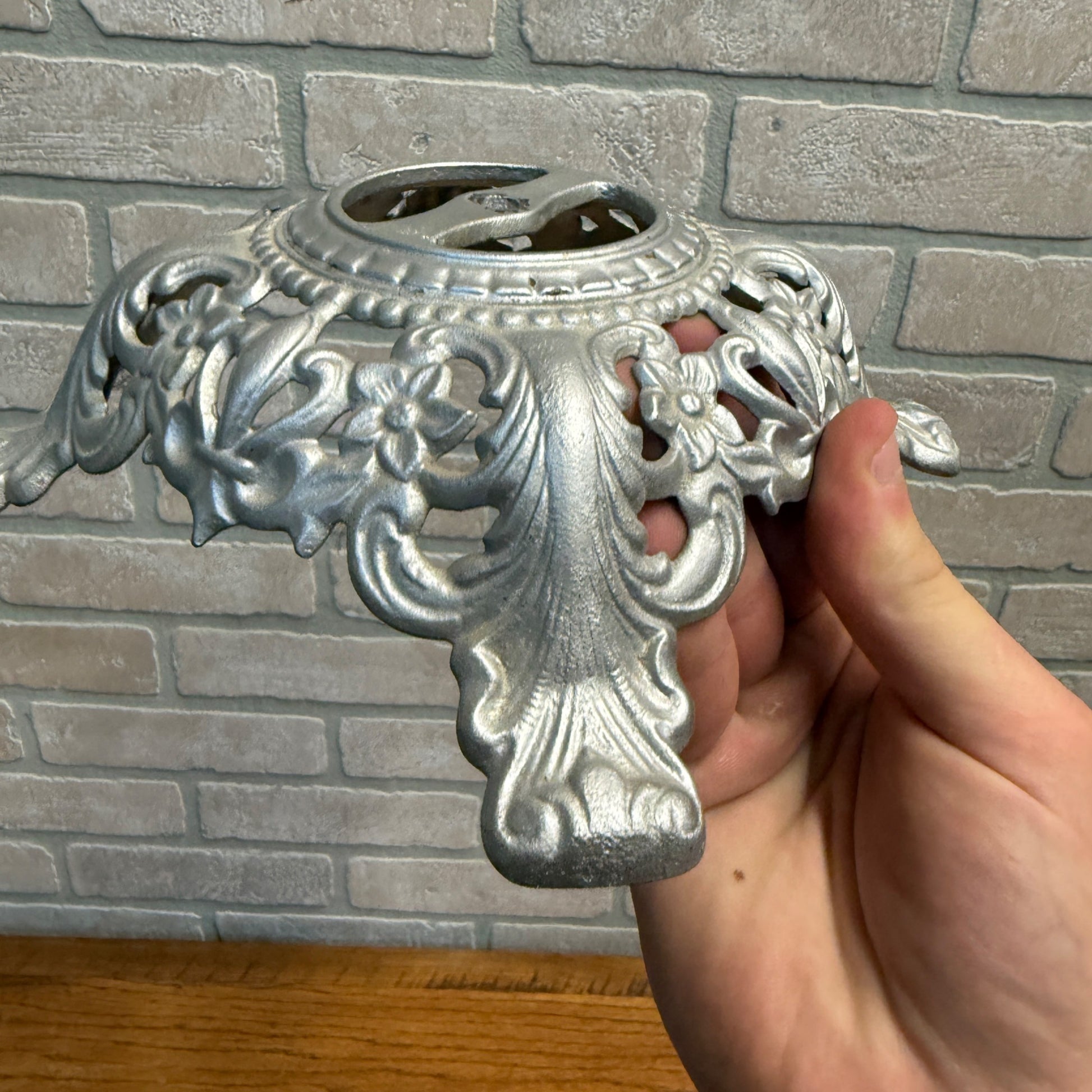 Antique Cast Iron #304 Oil Lamp Base Pedestal Silver Painted Ornate Victorian
