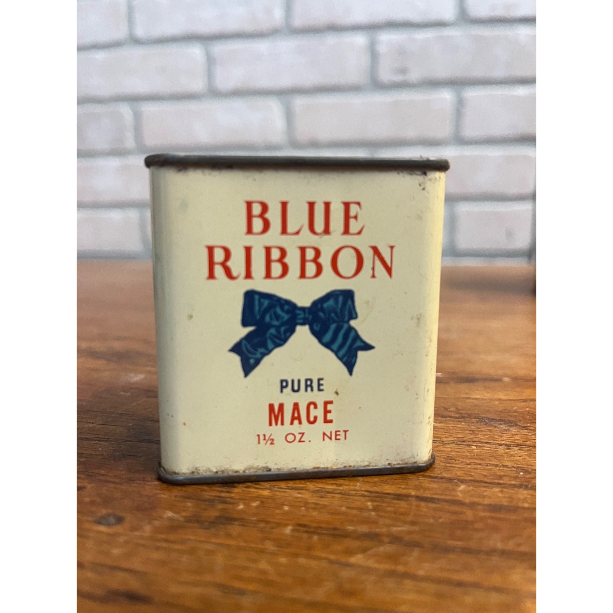 Vintage Blue Ribbon Mace Spice Tin Kitchen Decor Advertising
