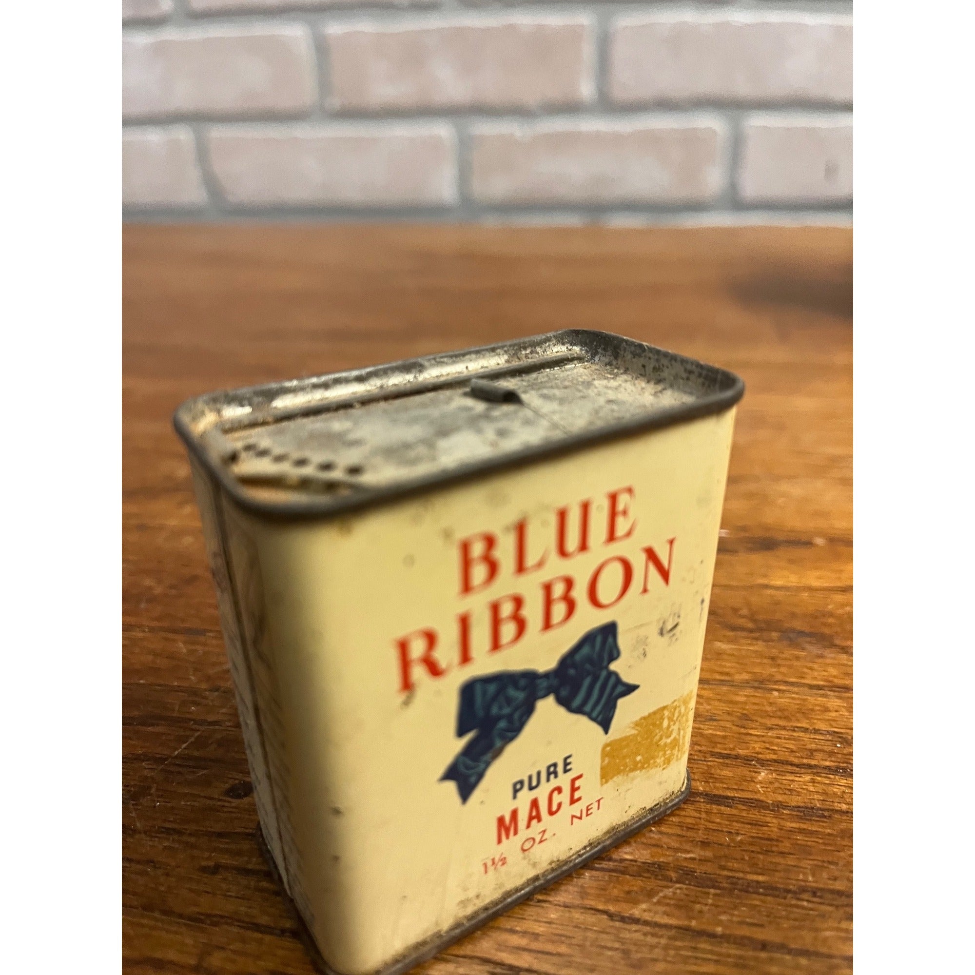 Vintage Blue Ribbon Mace Spice Tin Kitchen Decor Advertising
