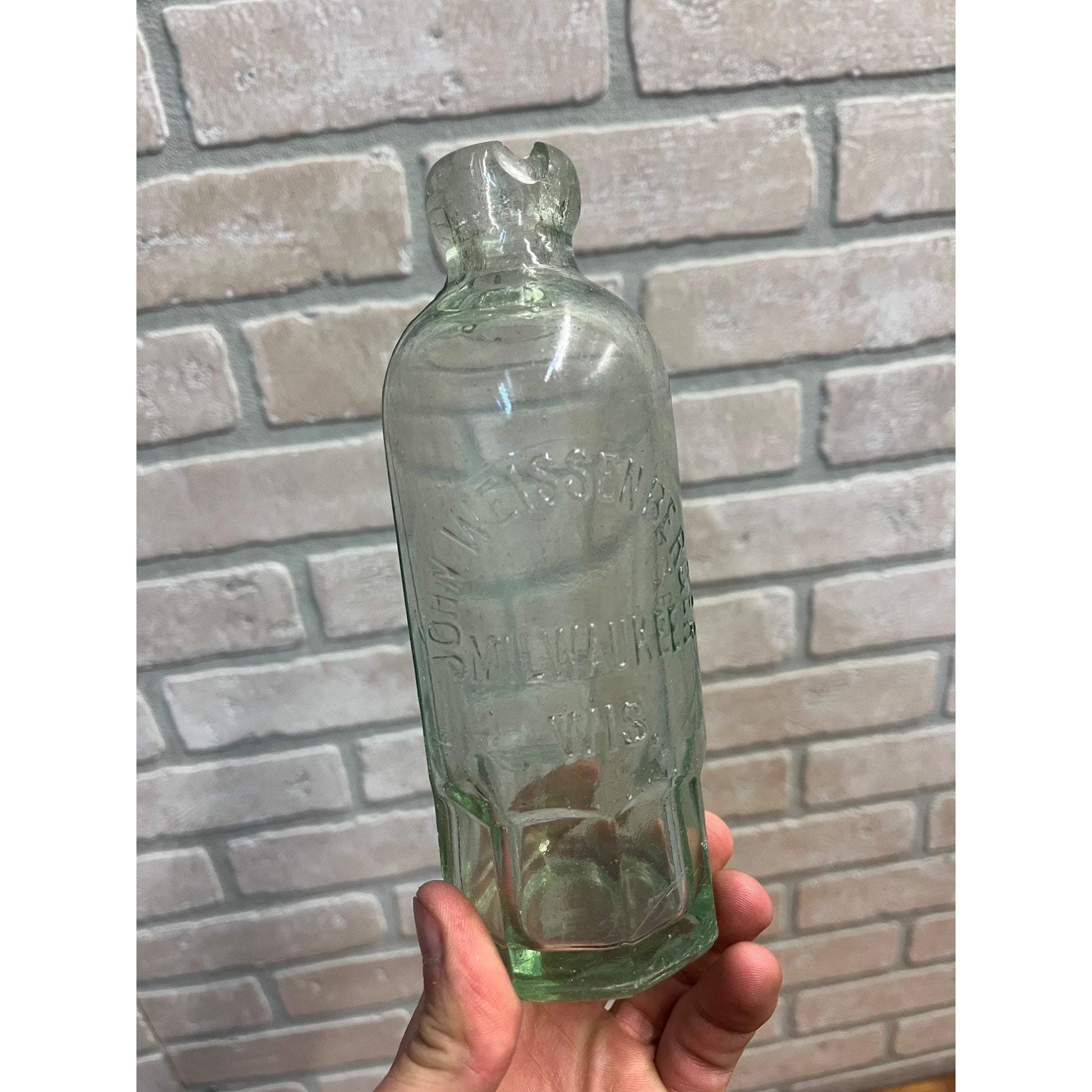 Vintage John Weissenberger Soda Beer Bottle Milwaukee Wisconsin Blob Hutchinson