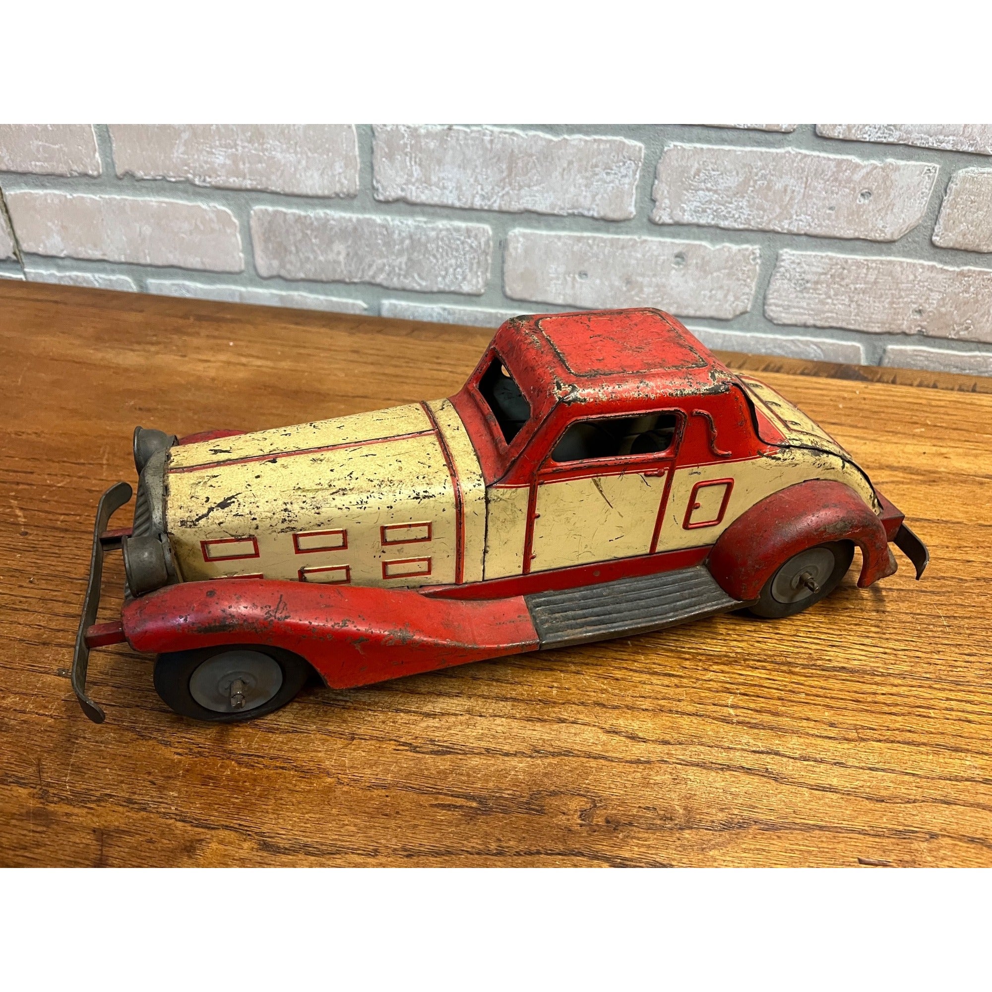 Vintage 1930s Marx LaSalle Super Deluxe Electric Motor Driven Coupe