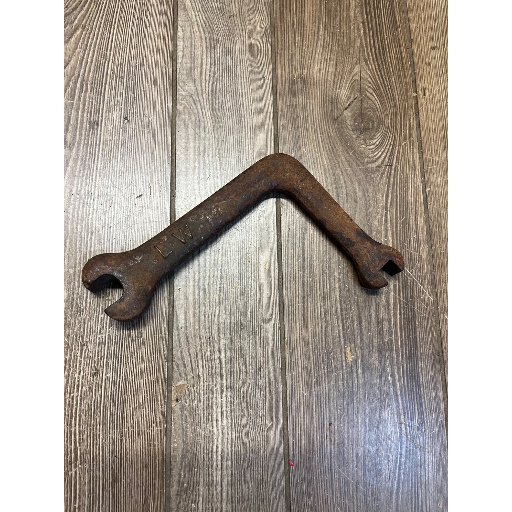 Antique L-Shaped L.W. 1900s Early Implement Farm Wrench Garage Decor