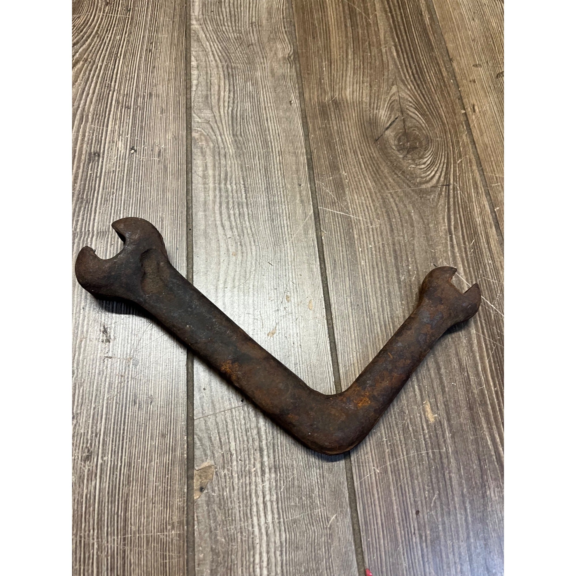 Antique L-Shaped L.W. 1900s Early Implement Farm Wrench Garage Decor