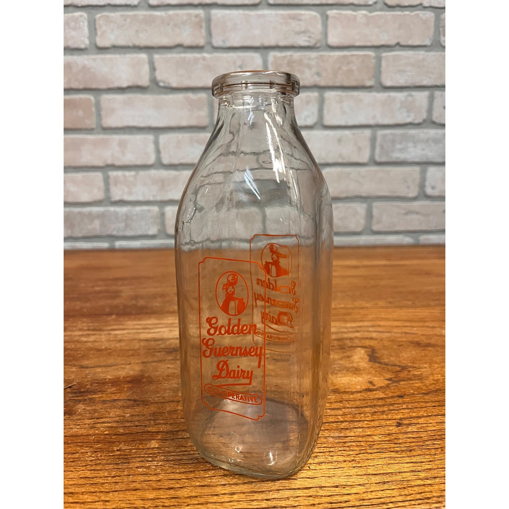 Vintage Golden Guernsey Dairy Milk Bottle Quart Pyro ACL Milwaukee WI