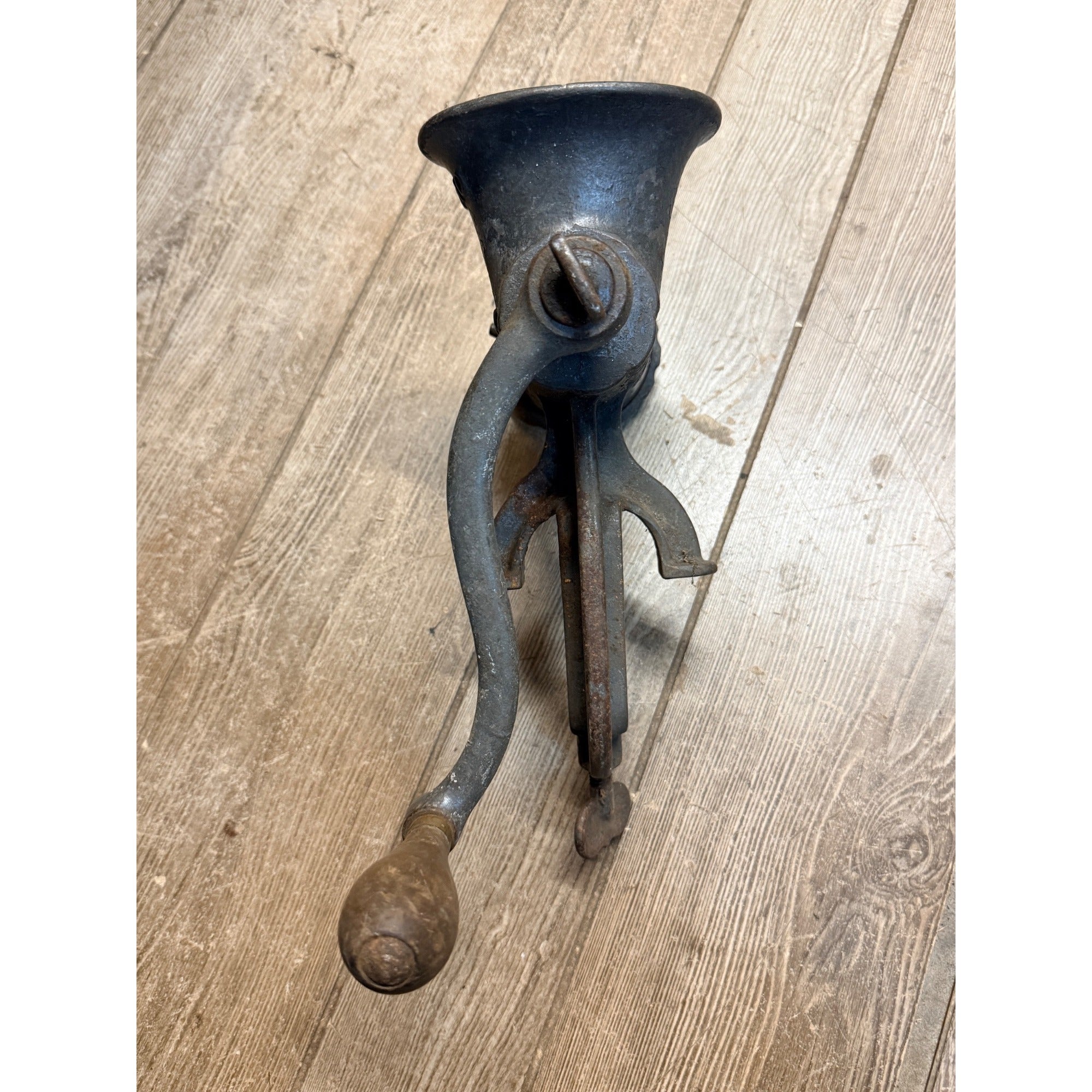 VINTAGE ENTERPRISE NO 10 MANUAL MEAT GRINDER TABLE MOUNT MADE IN USA